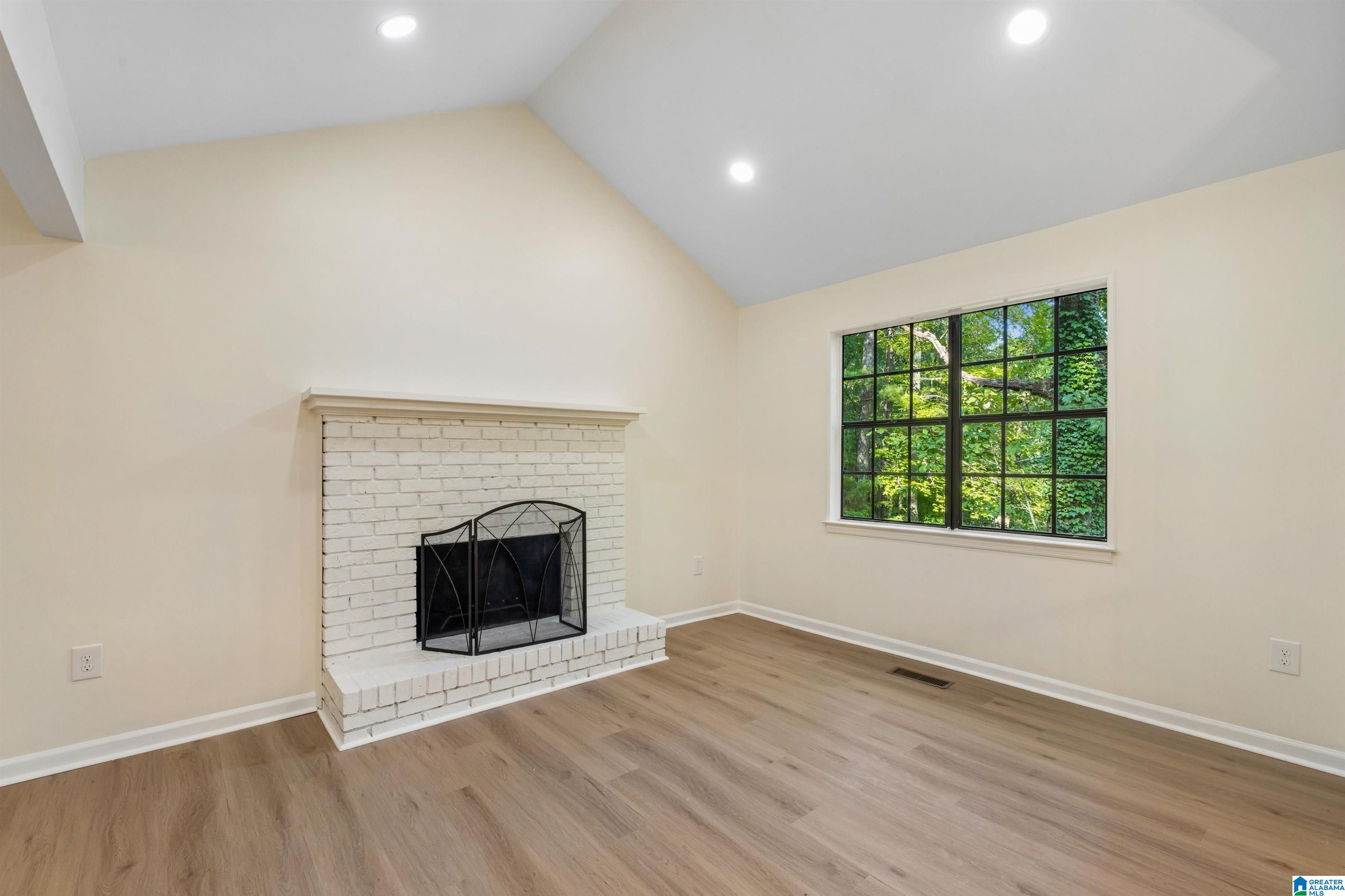 5th image of 1017 Burnt Pine Lane, Alabaster, AL 35114 | MLS# 21462377