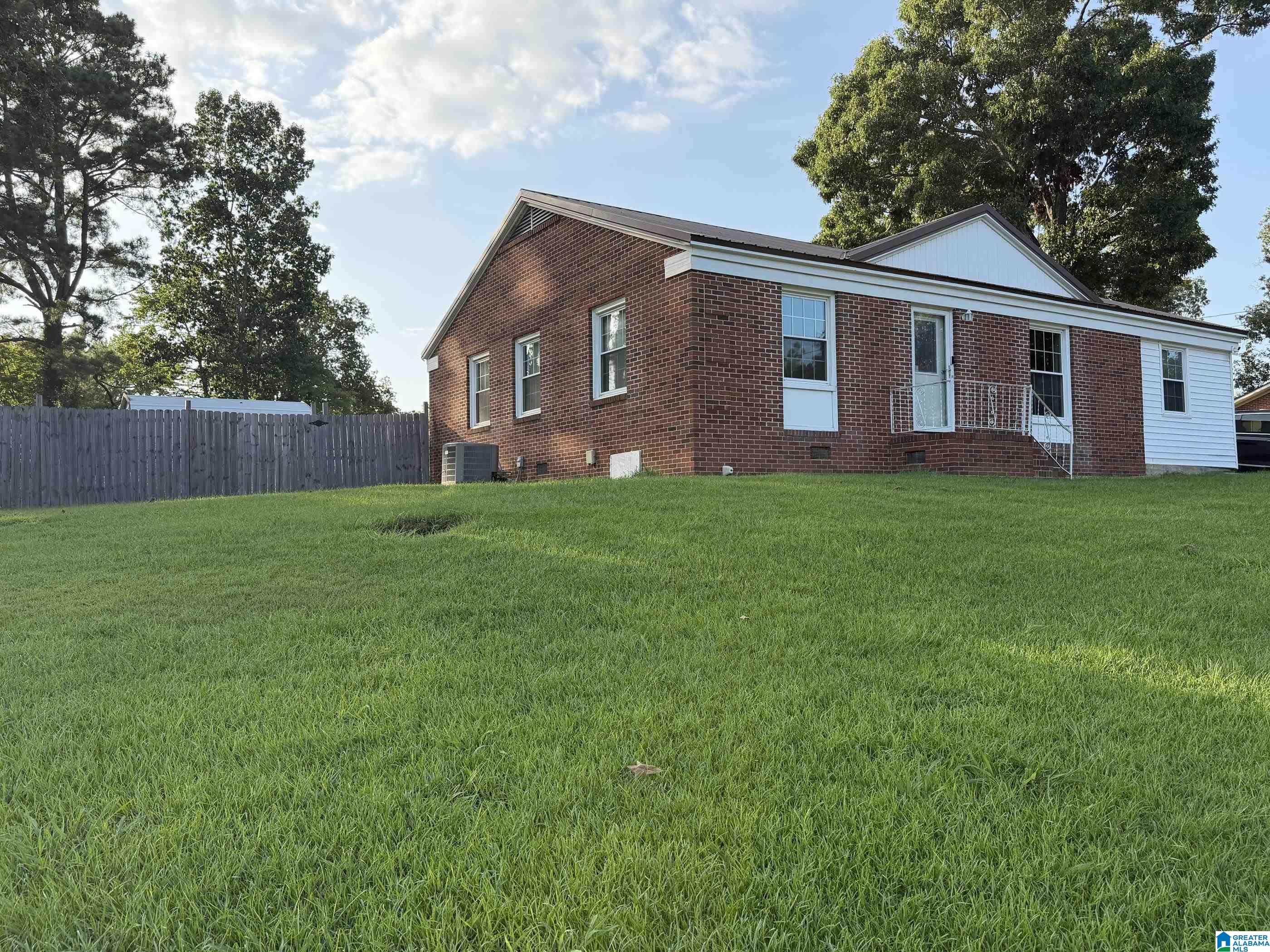 1st image of 4914 Post Oak Road, Anniston, AL 36206 | MLS# 21462387