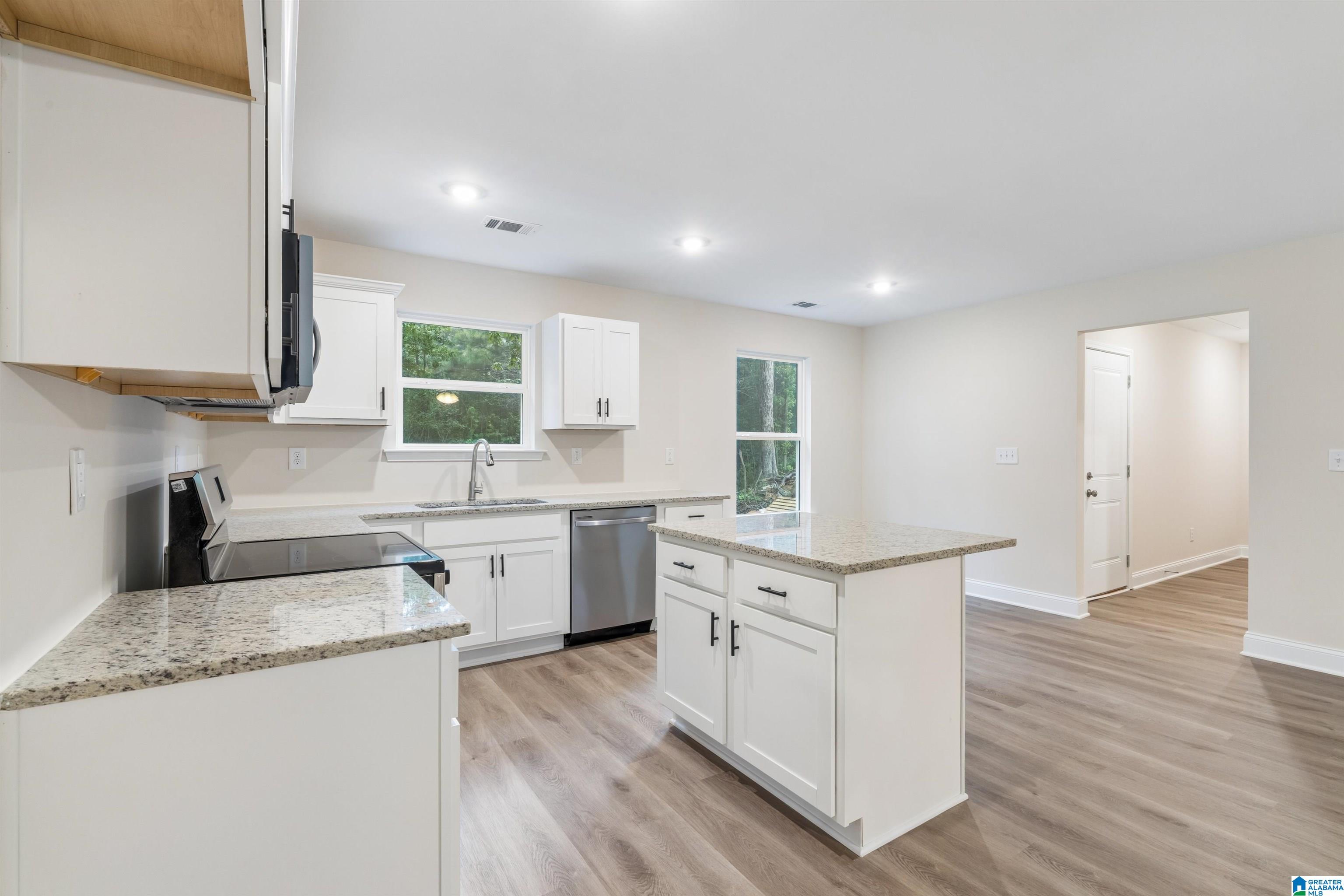 5th image of 244 Mabelon Court, Bessemer, AL 35023 | MLS# 21462440