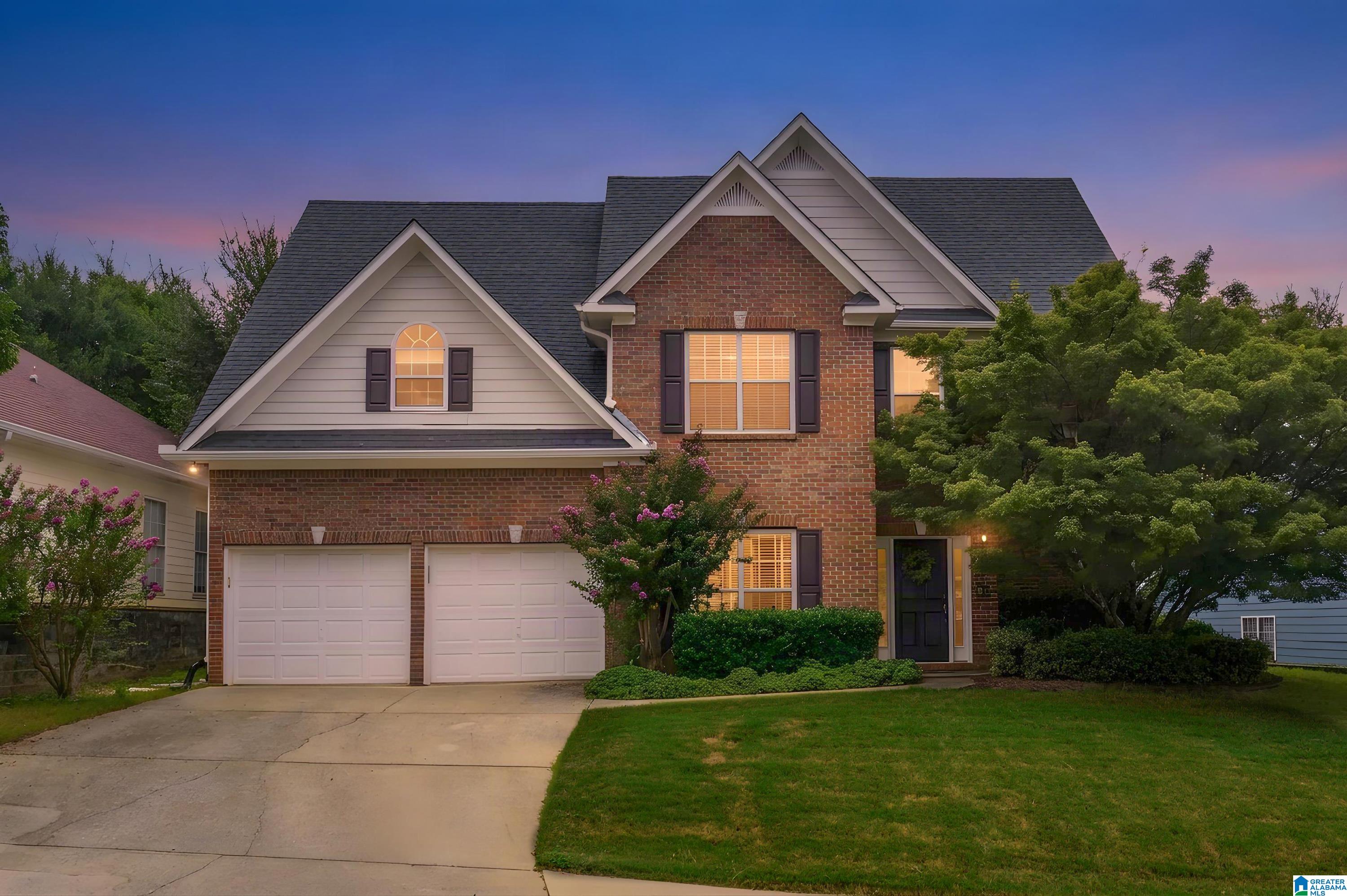 Photo 1 of Sale Pending at 2517 Mountain Cvs, Hoover, AL 35226 | MLS# 21462460 | Listing updated on 2026-08-31