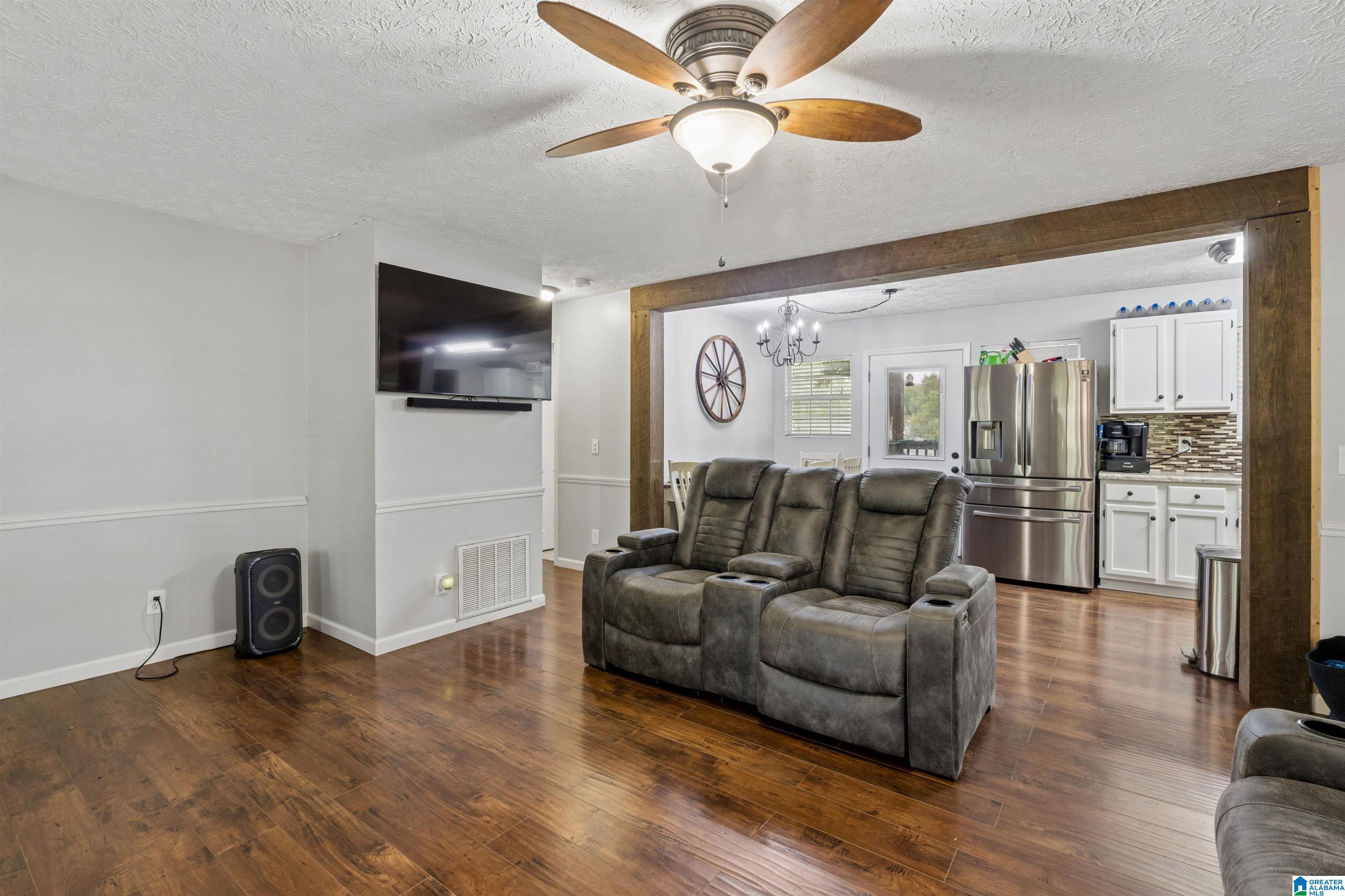 Photo 4 of Single family home for sale at 6408 Highway 49, Columbiana, AL 35051 | MLS# 21462510 | Listing updated on 2026-09-15