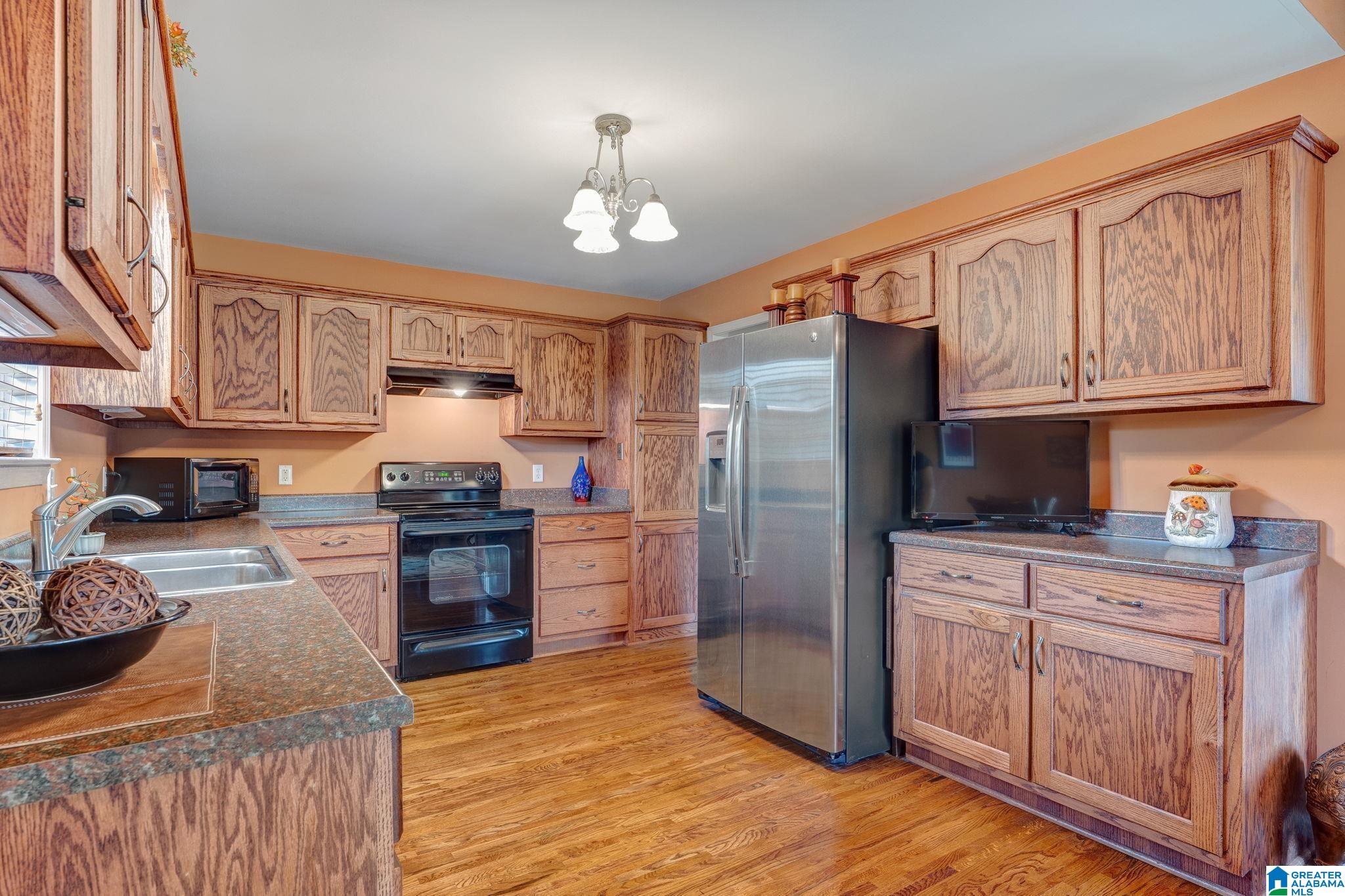 3rd image of 255 Crooked Creek Lane, Odenville, AL 35120 | MLS# 21462552