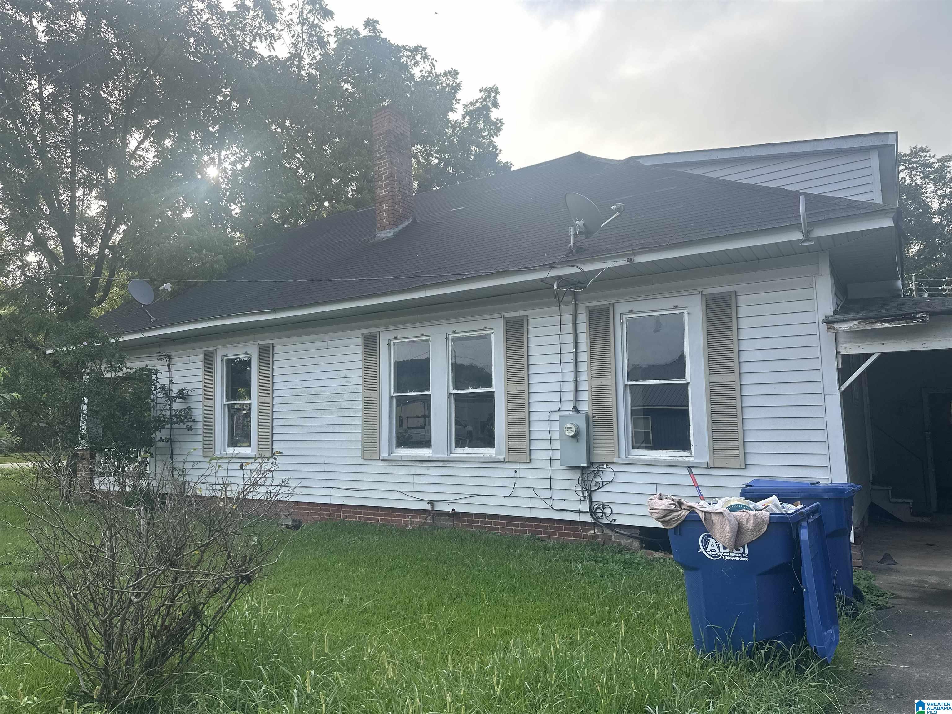 2nd image of 401 2nd Street S, Oneonta, AL 35121 | MLS# 21462554