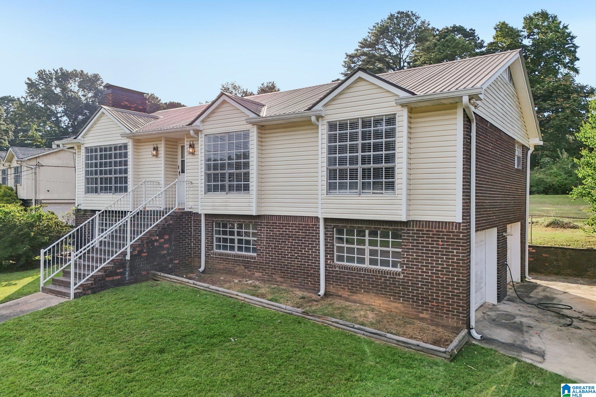 3rd image of 7538 Cresview Lane, Dora, AL 35062 | MLS# 21462556