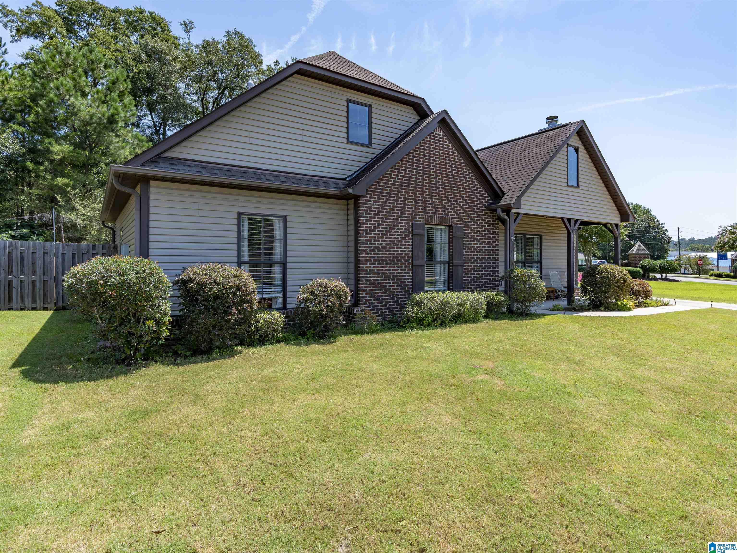 3rd image of 8215 Miller Pl, Morris, AL 35116 | MLS# 21462558
