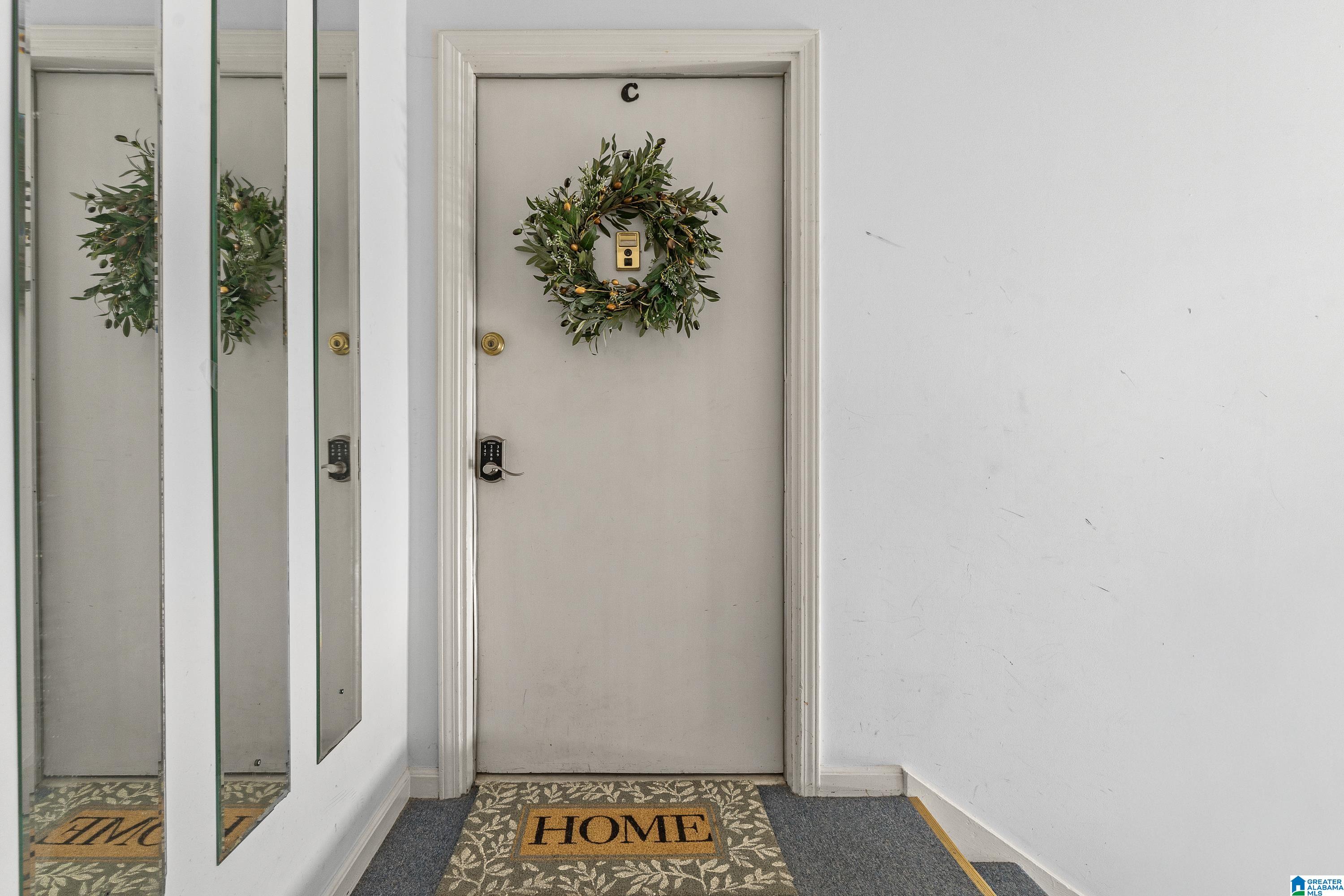 3rd image of 2112 Montreat Ln #C, Vestavia Hills, AL 35216 | MLS# 21462559