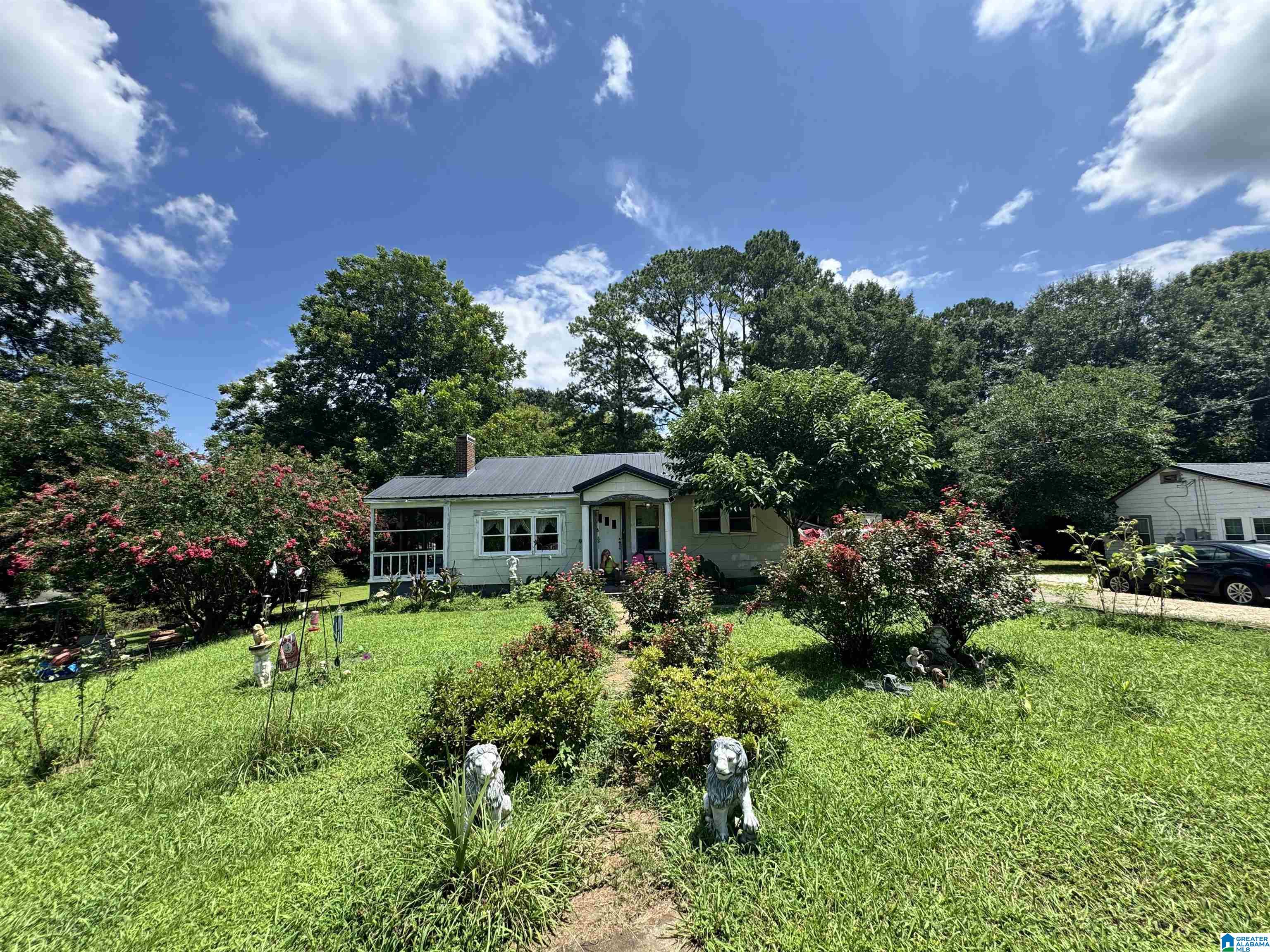 1st image of 303 Sw Madison Avenue, Jacksonville, AL 36265 | MLS# 21462571