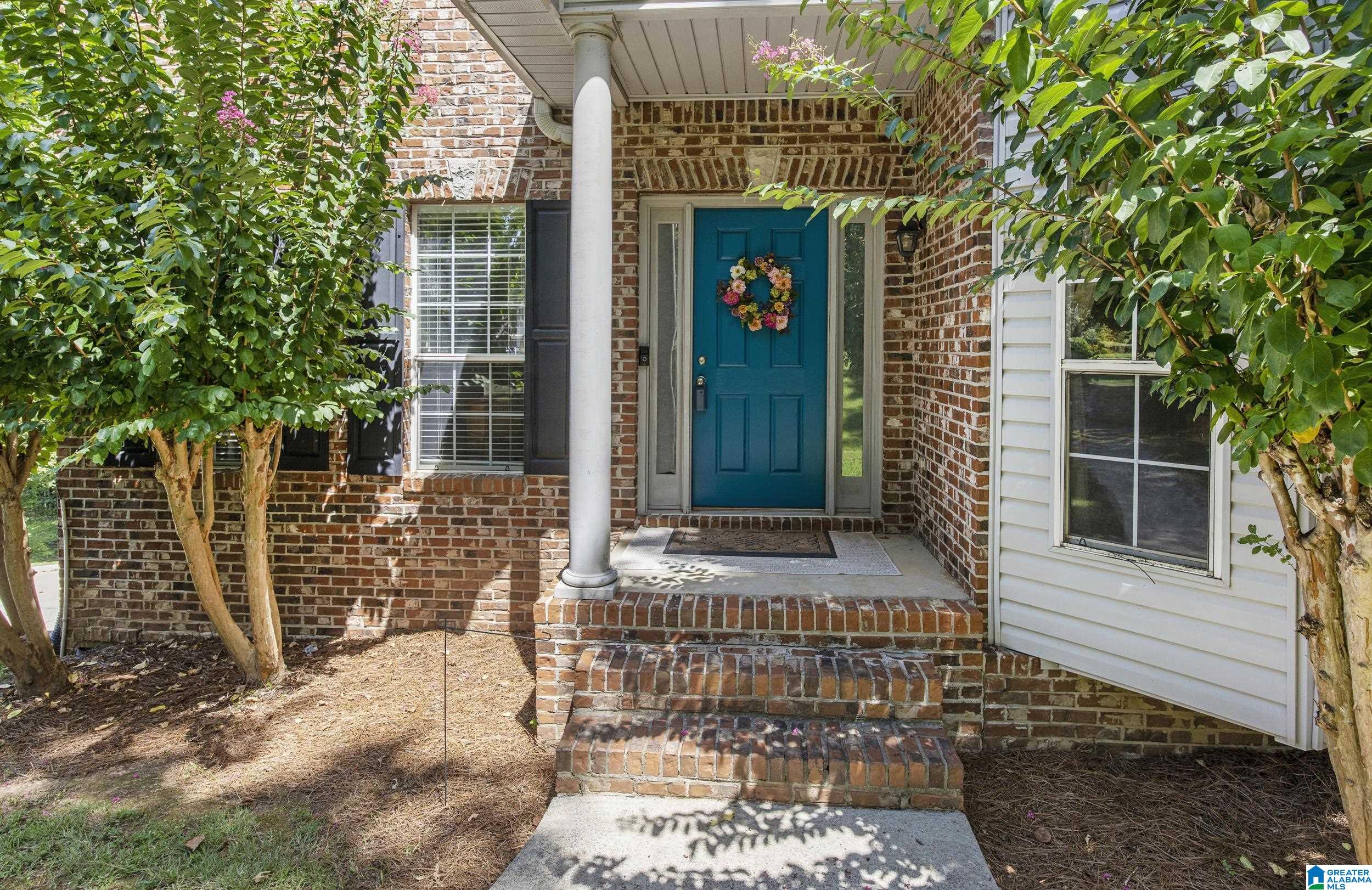Photo 2 of Single family home for sale at 104 Wisteria Dr, Chelsea, AL 35043 | MLS# 21462584 | Listing updated on 2026-10-21