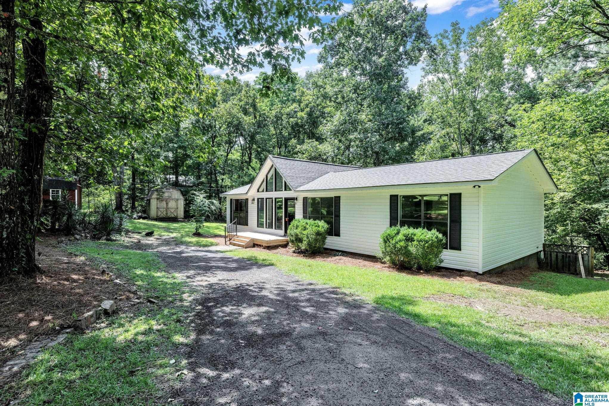 3rd image of 855 Valley Trail, Warrior, AL 35180 | MLS# 21462611