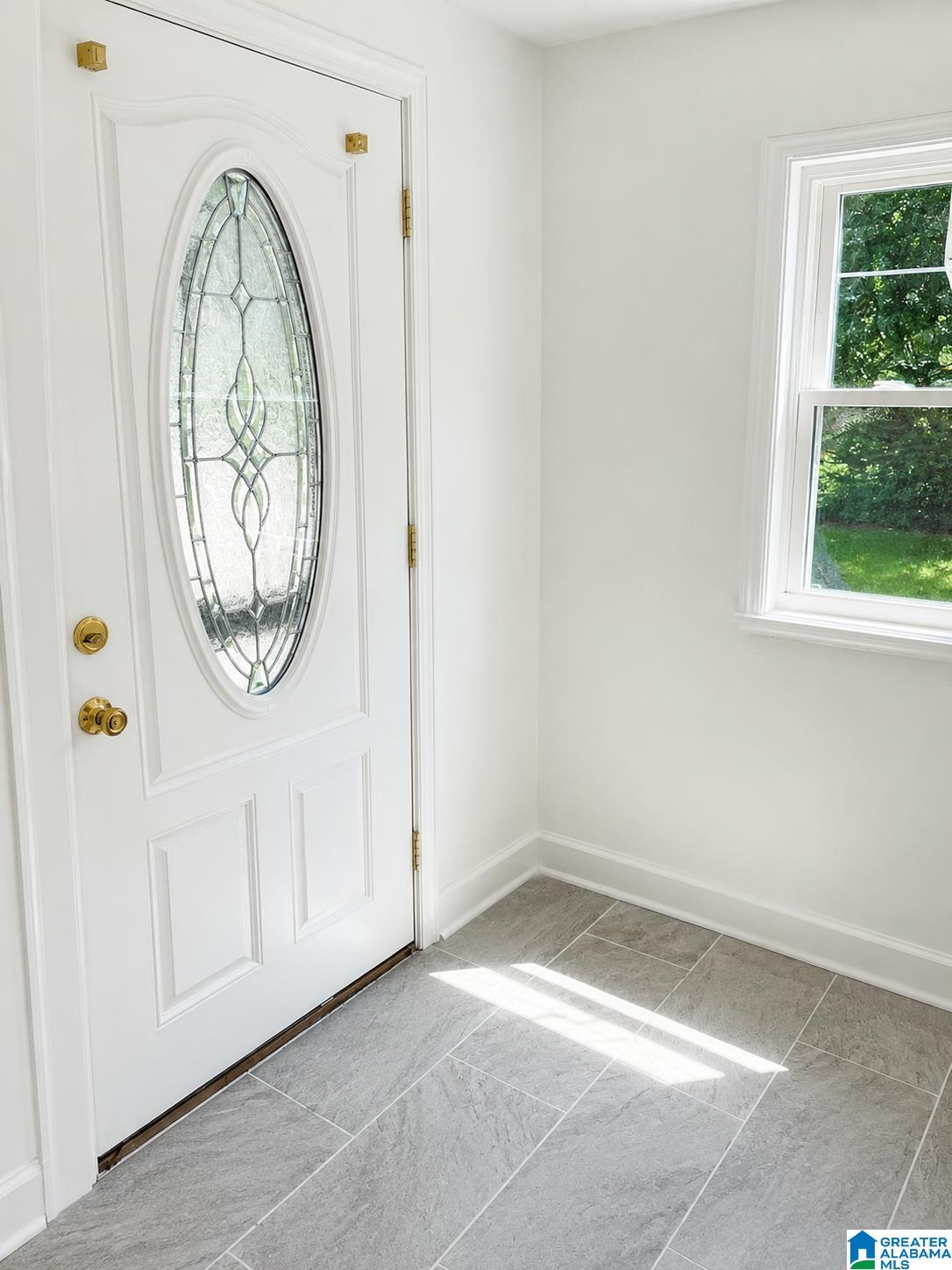 Photo 4 of Single family home for sale at 4020 Center St N, Birmingham, AL 35207 | MLS# 21462617 | Listing updated on 2026-08-20