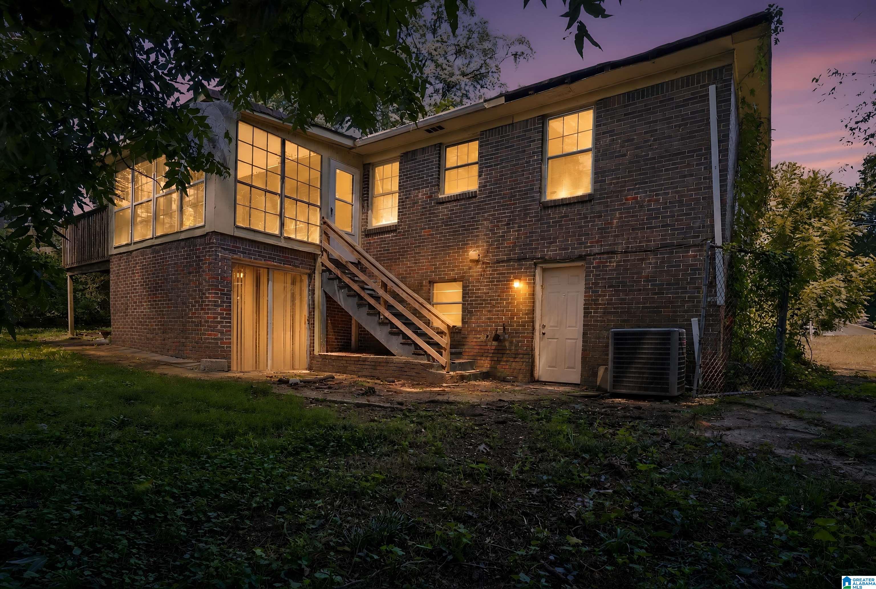 425 BUCKNER DRIVE