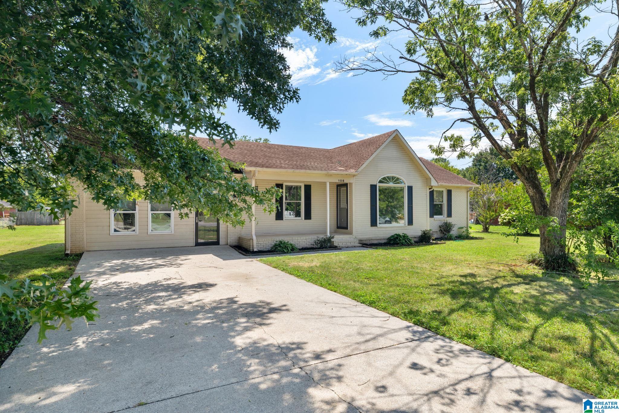 Photo 2 of Sale Pending at 108 Enoch Dr, Hazel Green, AL 35750 | MLS# 21462665 | Listing updated on 2026-08-27