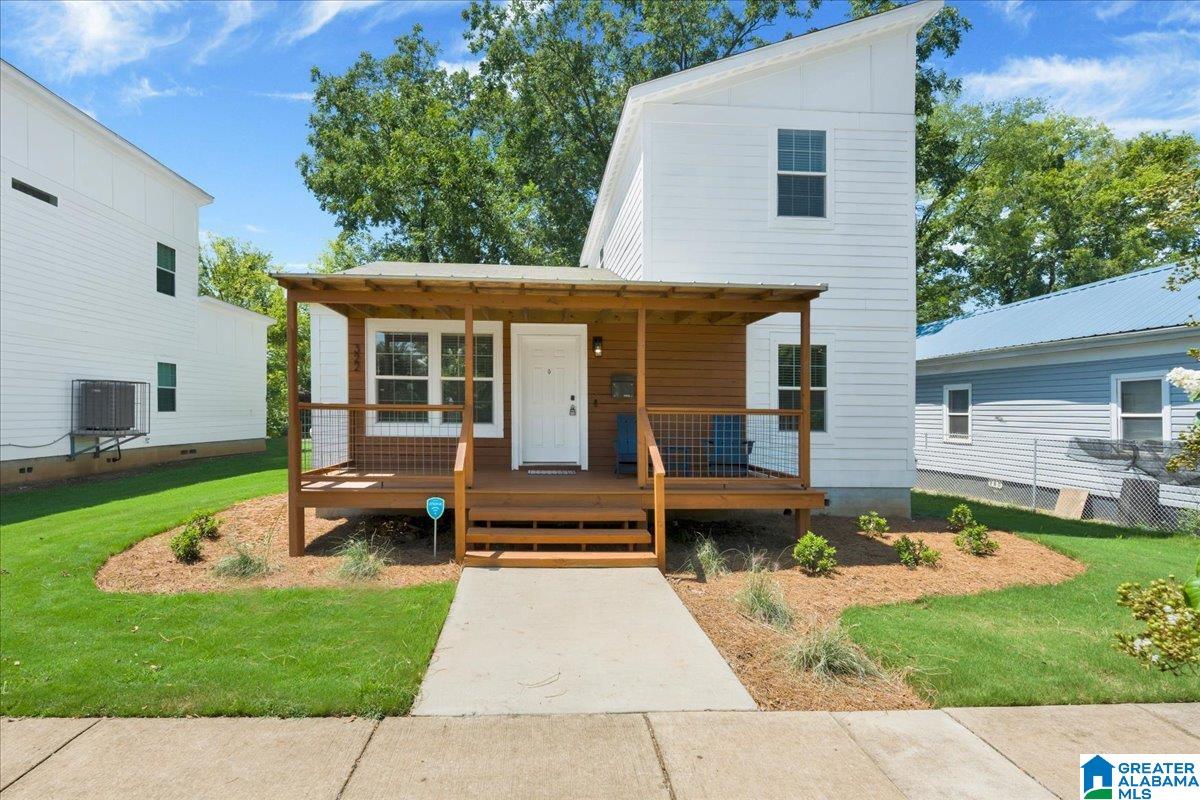 Photo 1 of Single family home for sale at 322 1st Street S, Birmingham, AL 35205 | MLS# 21462672 | Listing updated on 2026-08-31