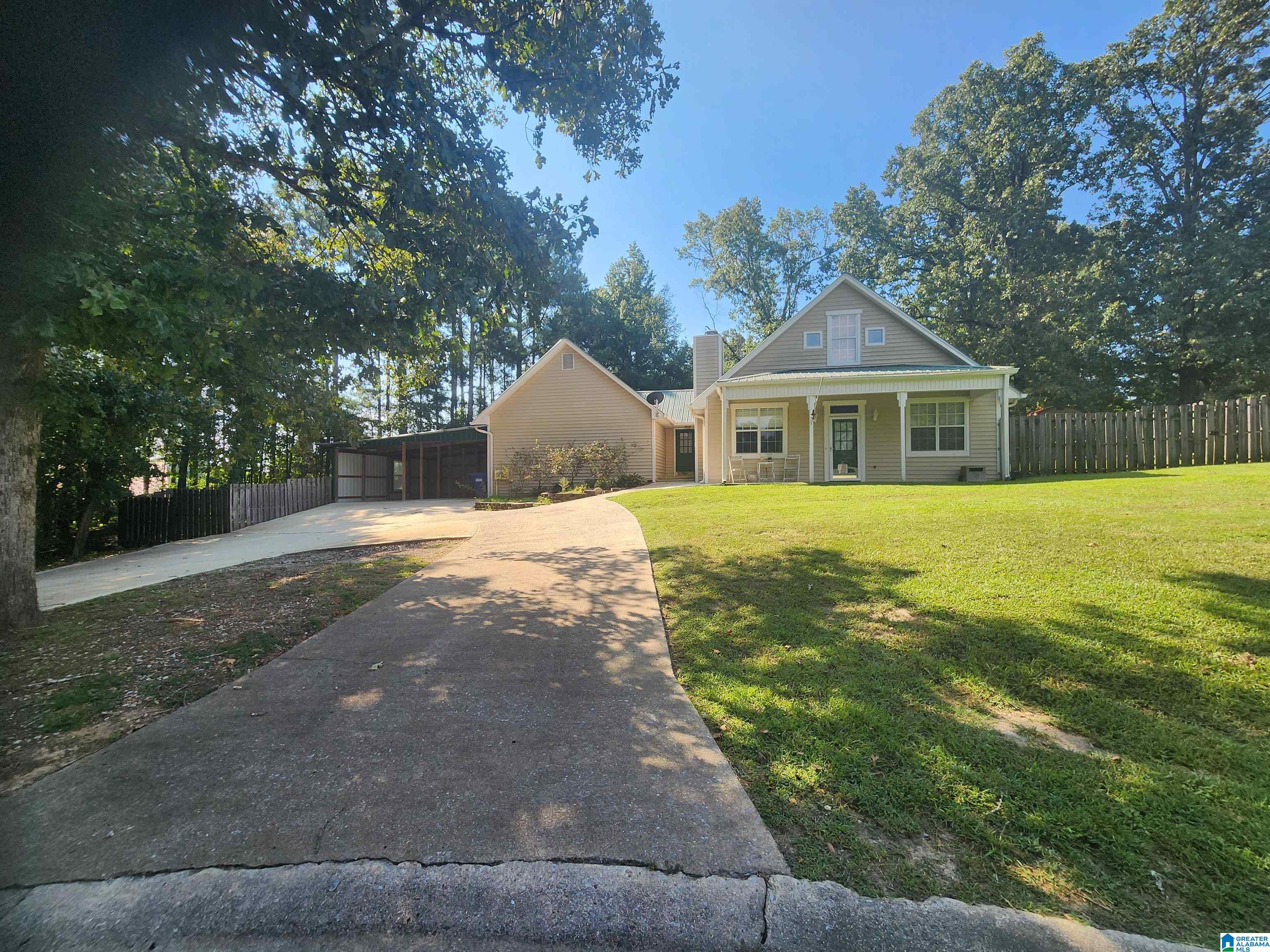 3rd image of 390 Huntingridge Dr, Cropwell, AL 35054 | MLS# 21462675