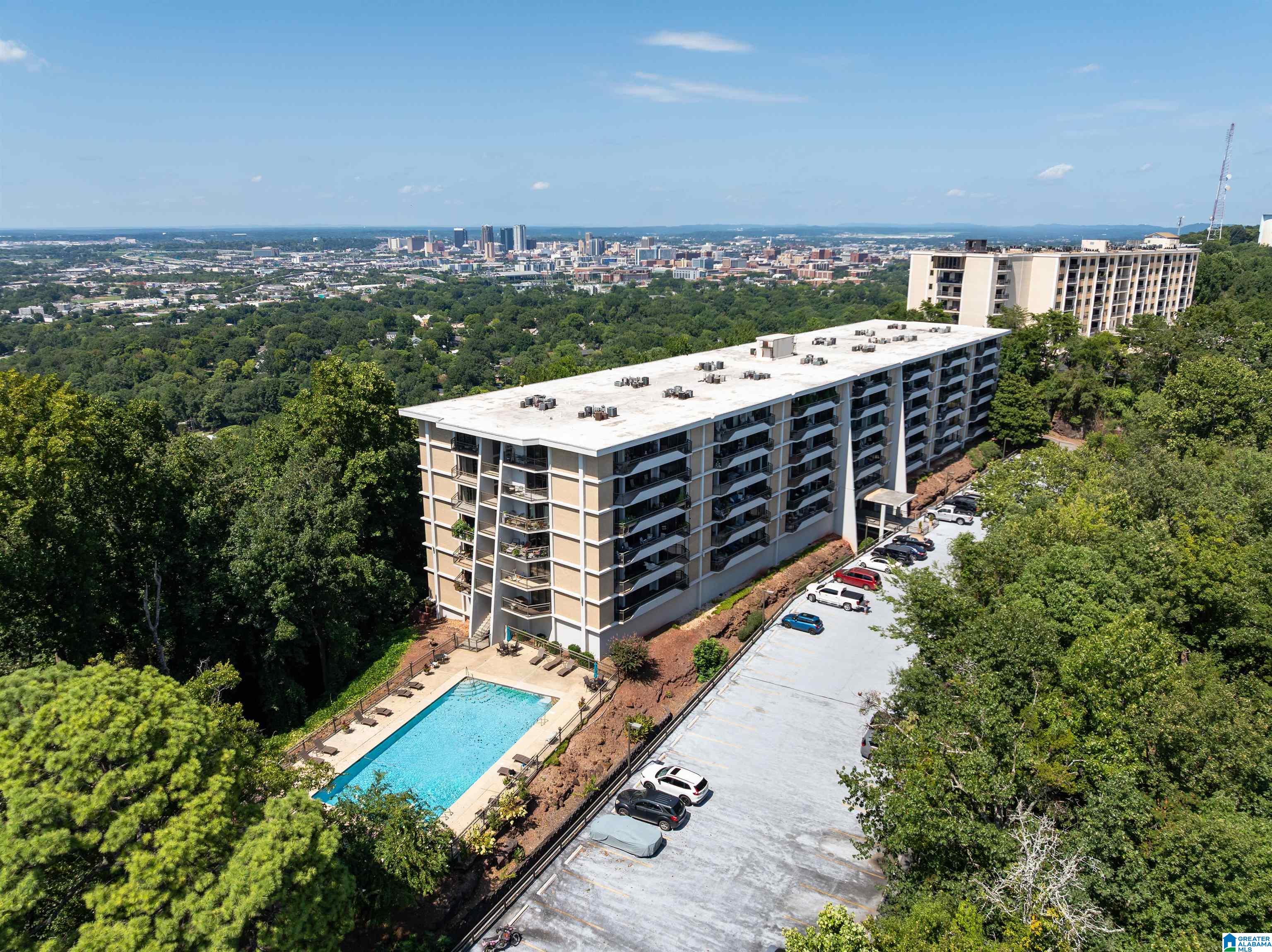 1st image of 1120 Beacon Pkwy E #602, Birmingham, AL 35209 | MLS# 21462688