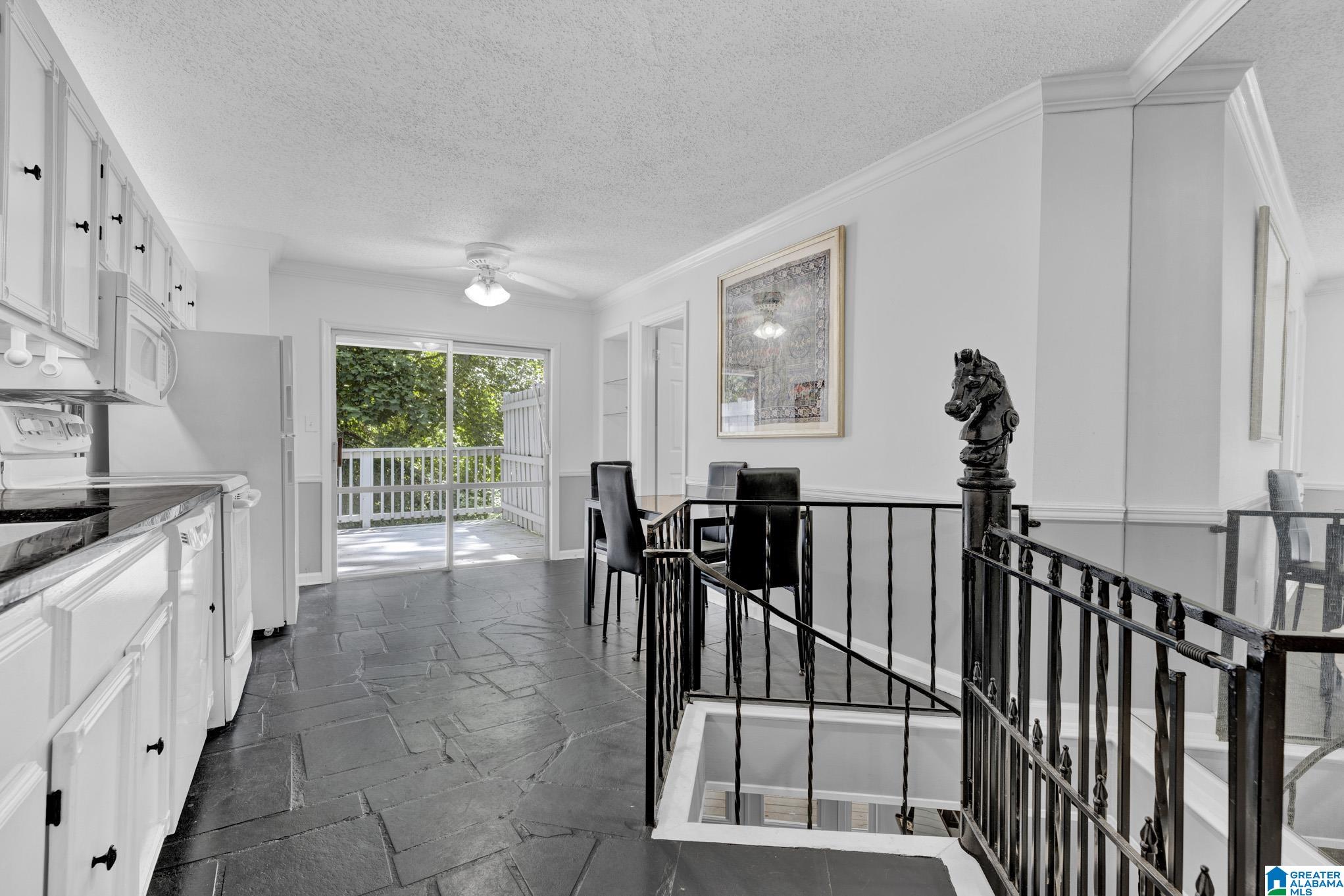 1st image of 821 Vestavia Villa Court #821, Vestavia, AL 35226 | MLS# 21462712