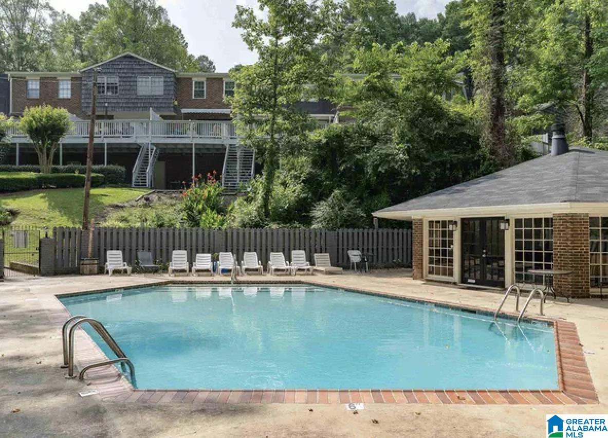 2nd image of 821 Vestavia Villa Court #821, Vestavia, AL 35226 | MLS# 21462712