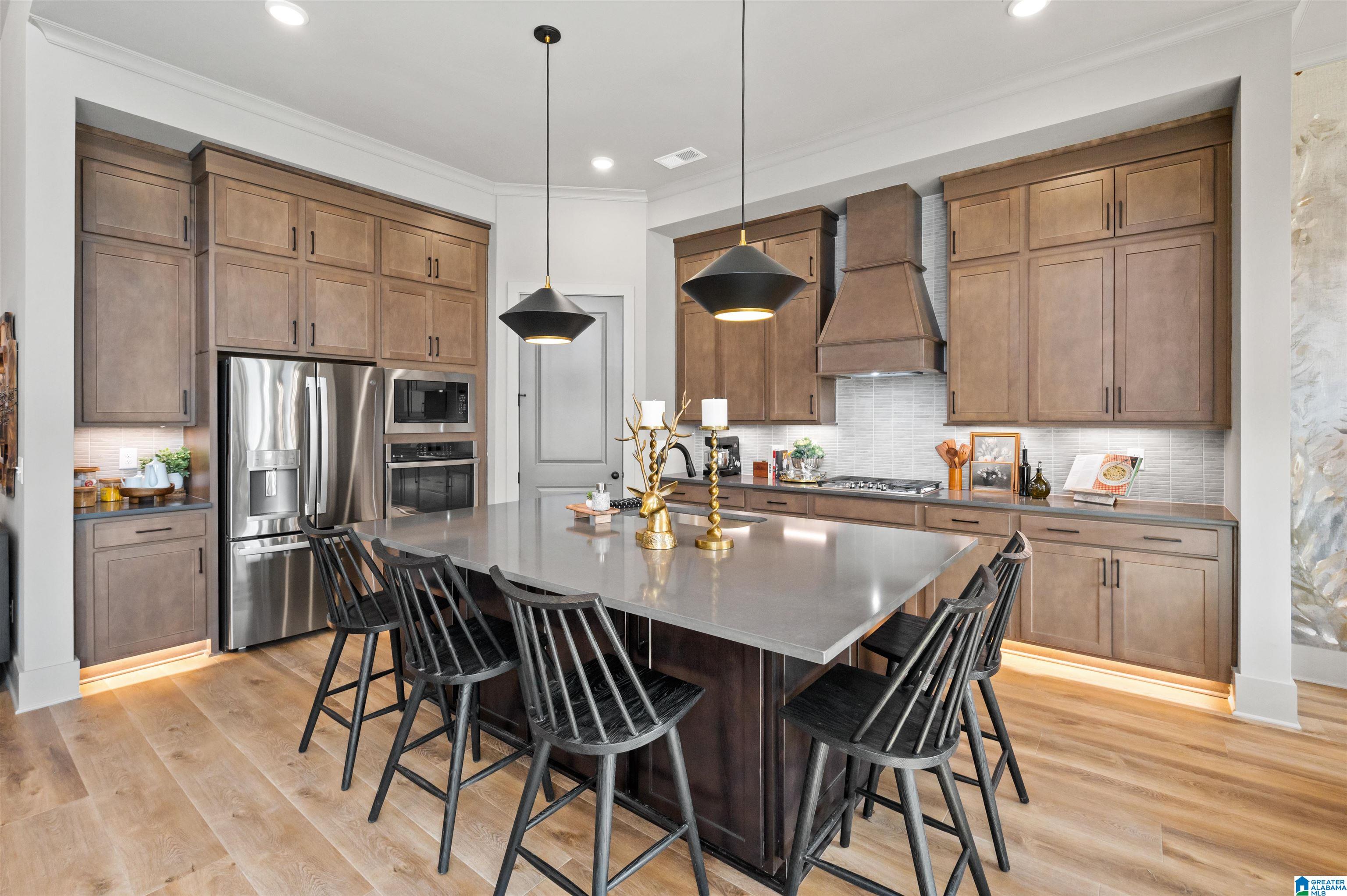 5th image of 2005 Larchwood Court, Hoover, AL 35244 | MLS# 21462732