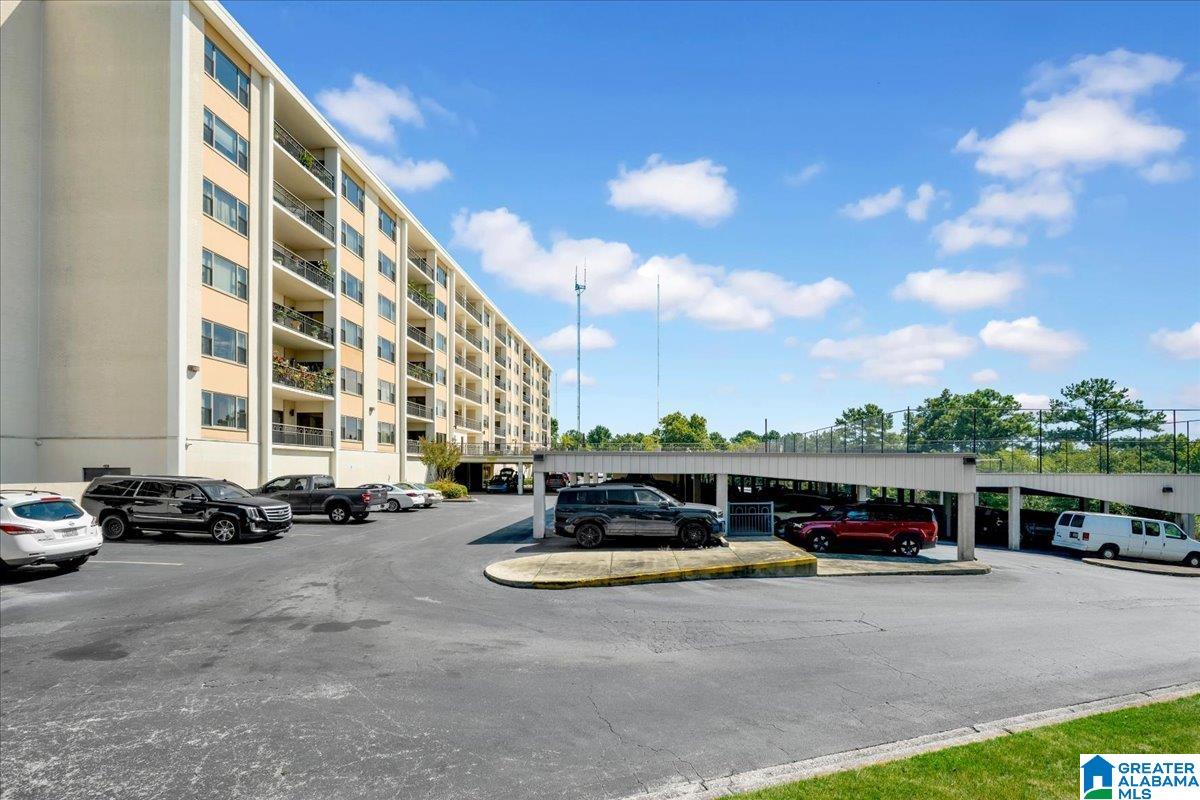 2nd image of 1200 Beacon Pkwy E #706, Birmingham, AL 35209 | MLS# 21462738