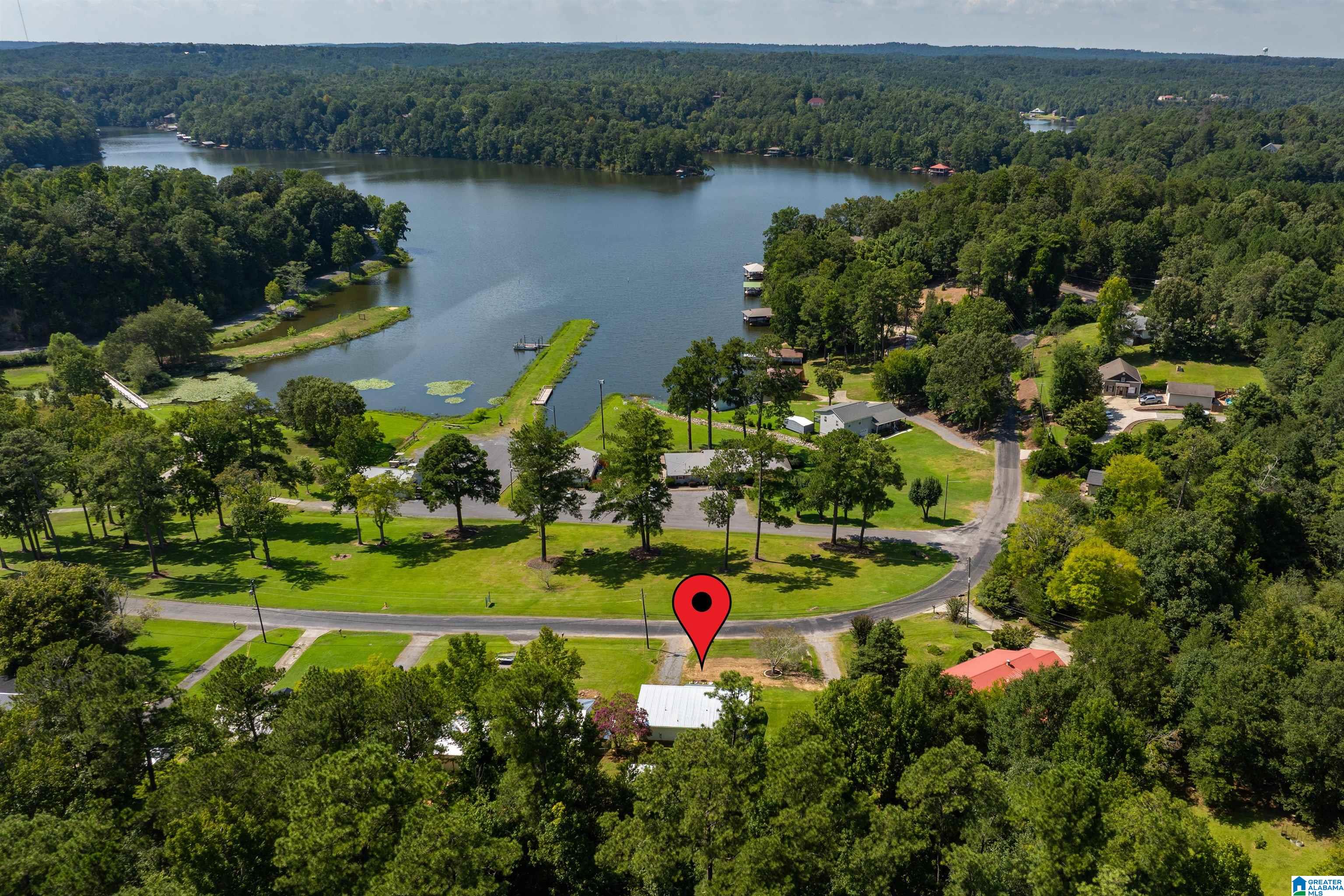 4th image of 611 Lakeshore Dr, Oneonta, AL 35121 | MLS# 21462753