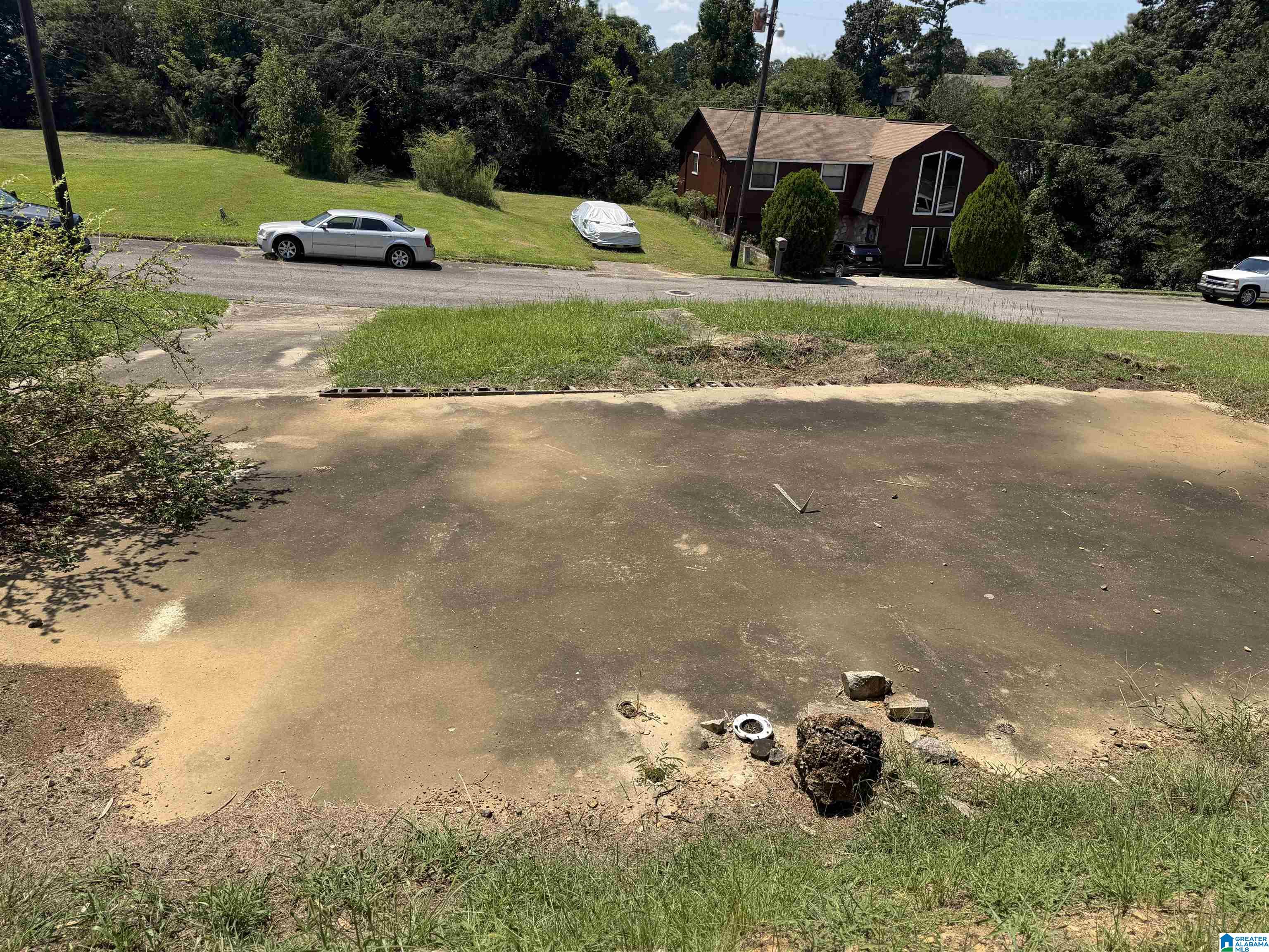 Photo 2 of Land for sale at 733 Lamplighter Cir, Birmingham, AL 35214 | MLS# 21462754 | Listing updated on 2026-08-26