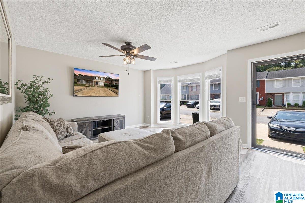 4th image of 5072 Falling Creek Lane, Birmingham, AL 35235 | MLS# 21462759