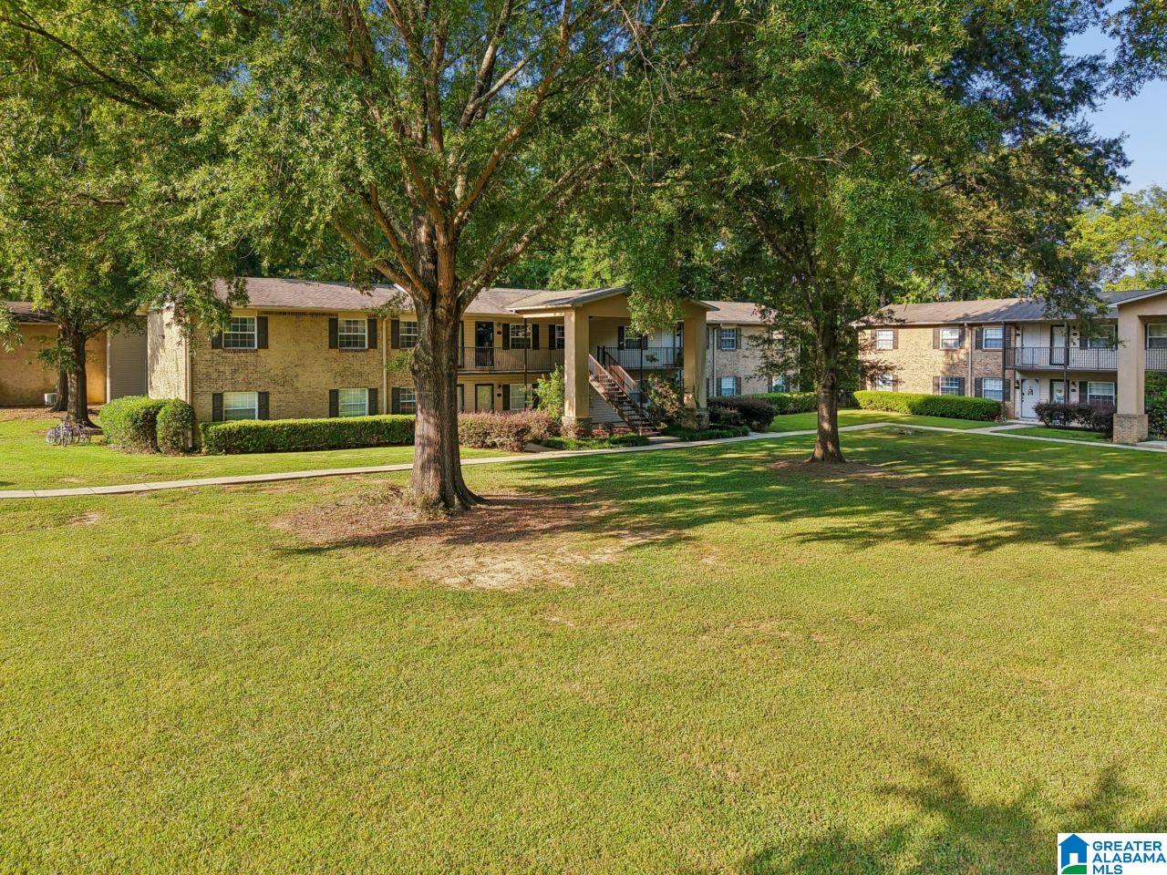 3rd image of 722 Penny Ln #722, Trussville, AL 35173 | MLS# 21462761