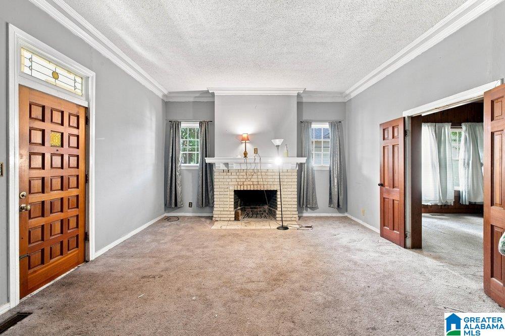 Photo 3 of Single family home for sale at 120 Tuscaloosa Ave SW, Birmingham, AL 35211 | MLS# 21462765 | Listing updated on 2026-09-14