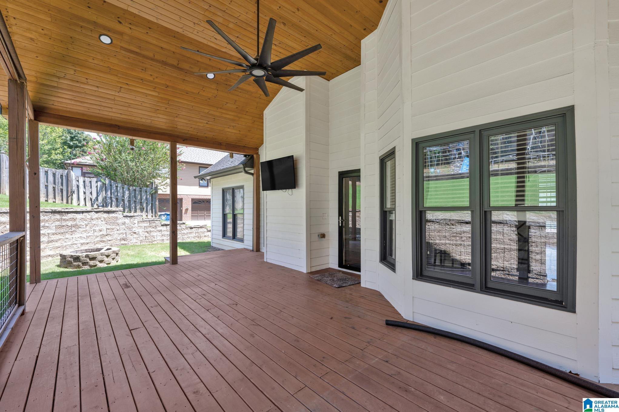 3rd image of 203 Chestnut Forest Dr, Helena, AL 35080 | MLS# 21462772