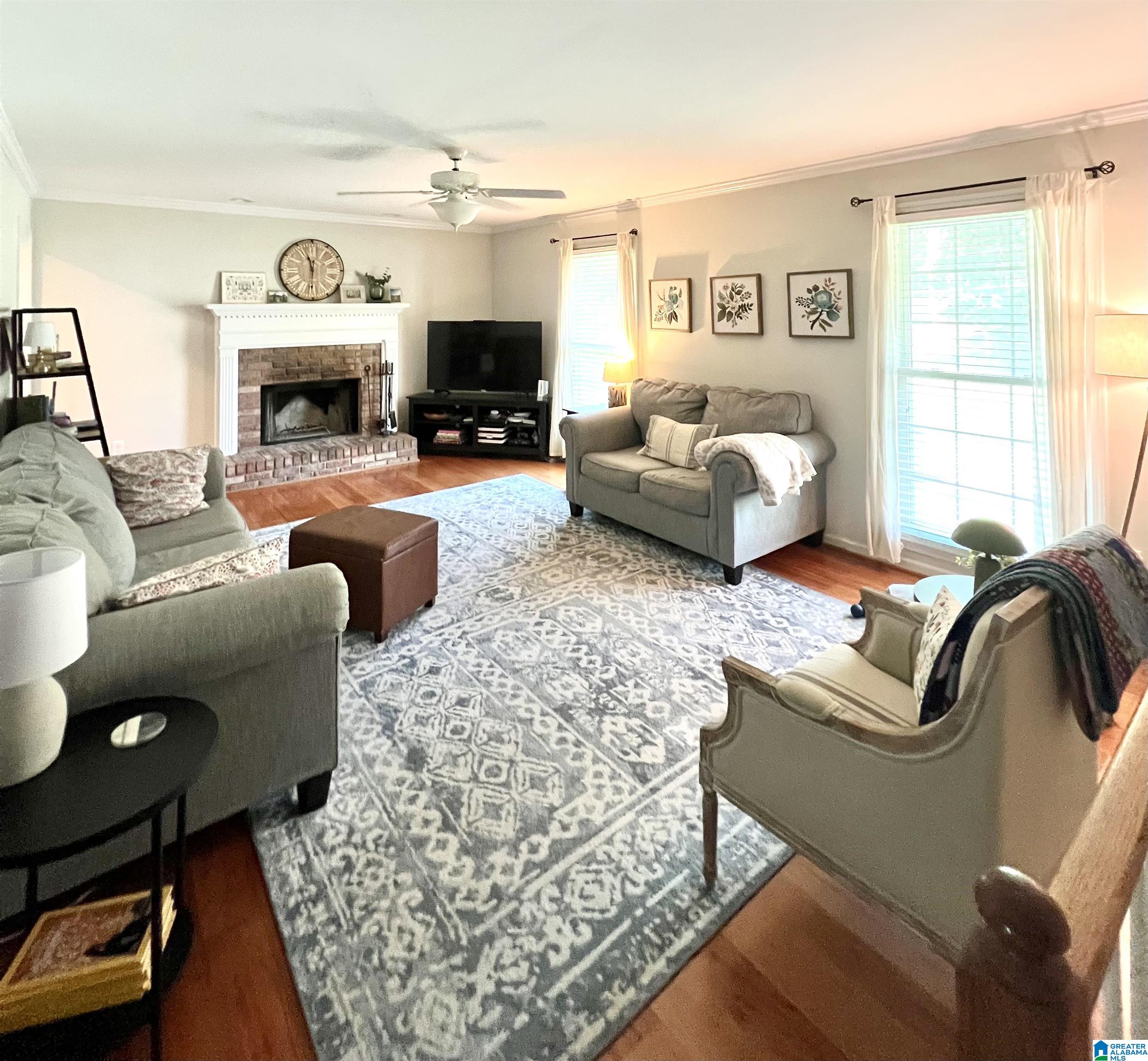 3rd image of 128 Southern Hills Cir, Calera, AL 35040 | MLS# 21462784