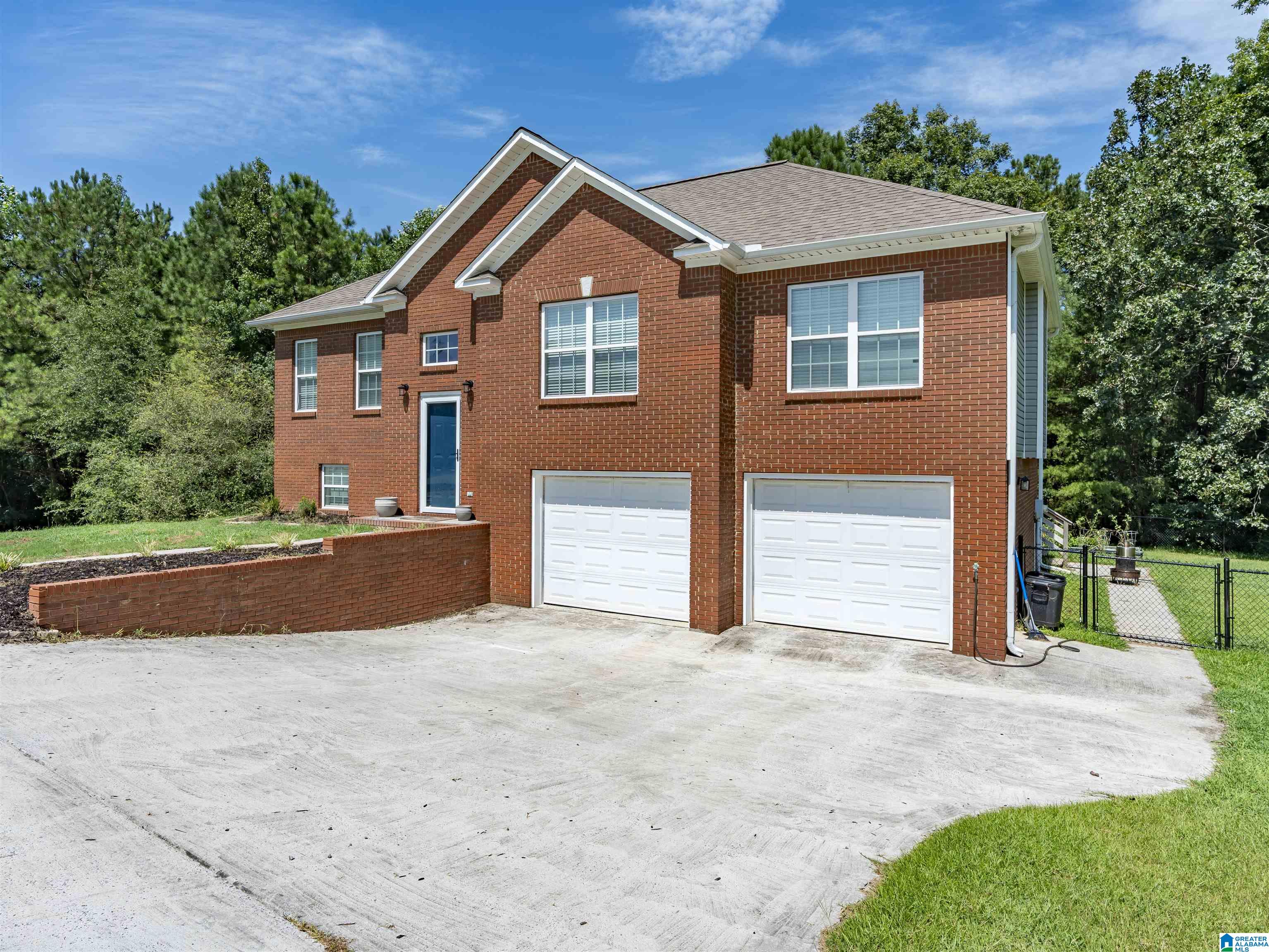1st image of 250 Thornberry Dr, Hayden, AL 35079 | MLS# 21462796