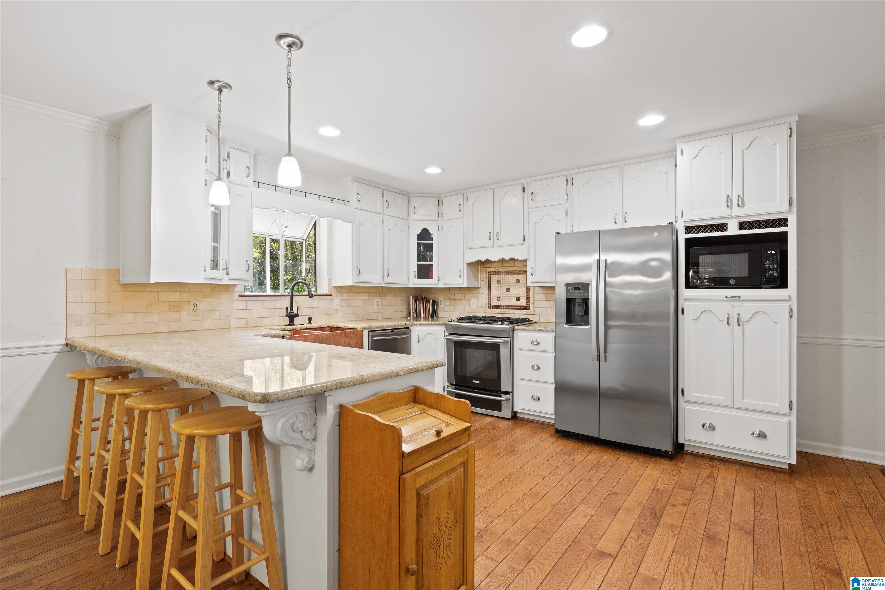 Photo 3 of Single family home for sale at 7519 Old Springville Road, Trussville, AL 35173 | MLS# 21462815 | Listing updated on 2026-09-16