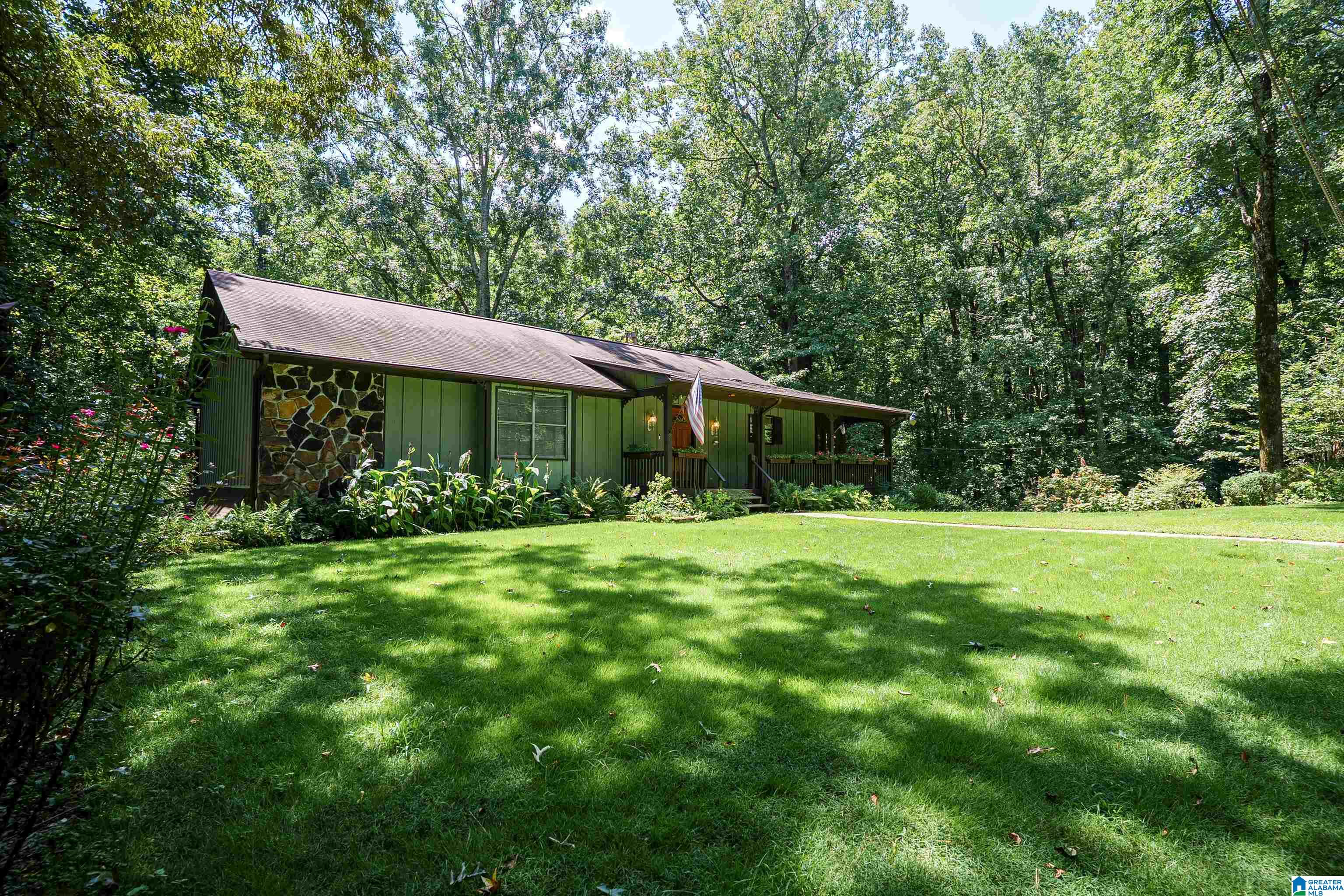 2nd image of 5233 Whippoorwill Road, Irondale, AL 35210 | MLS# 21462841