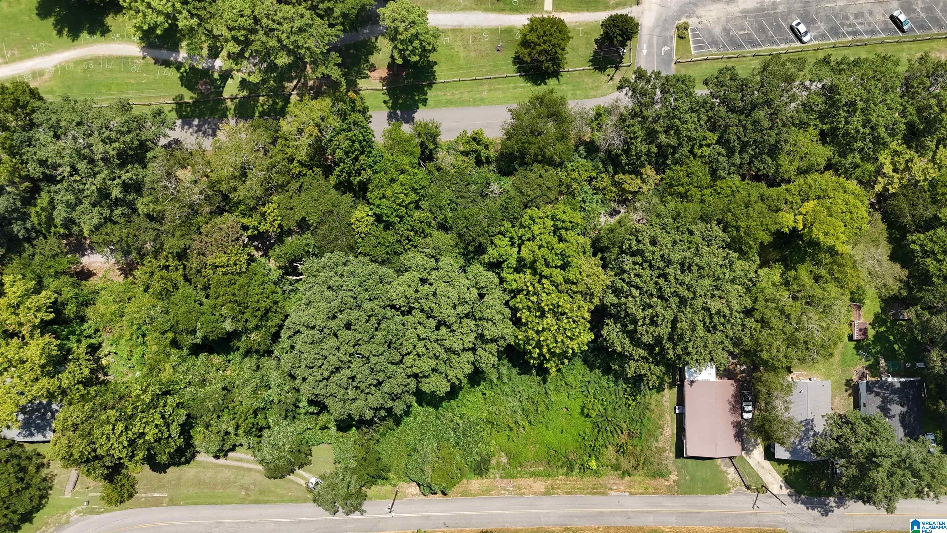 2nd image of 912 Walker Avenue, Fultondale, AL 35217 | MLS# 21462872