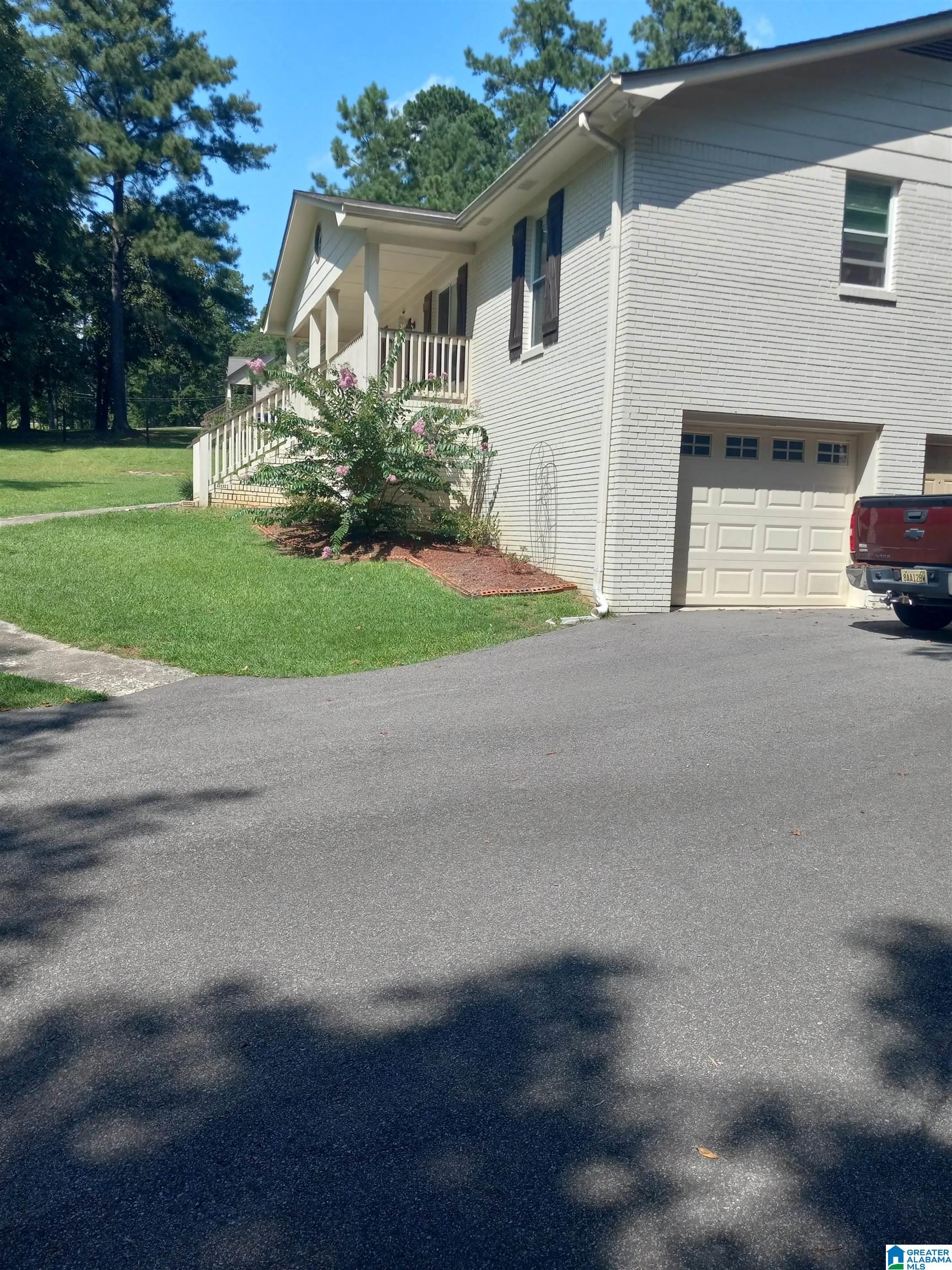 2nd image of 360 Crosshill Lane, Warrior, AL 35180 | MLS# 21462875