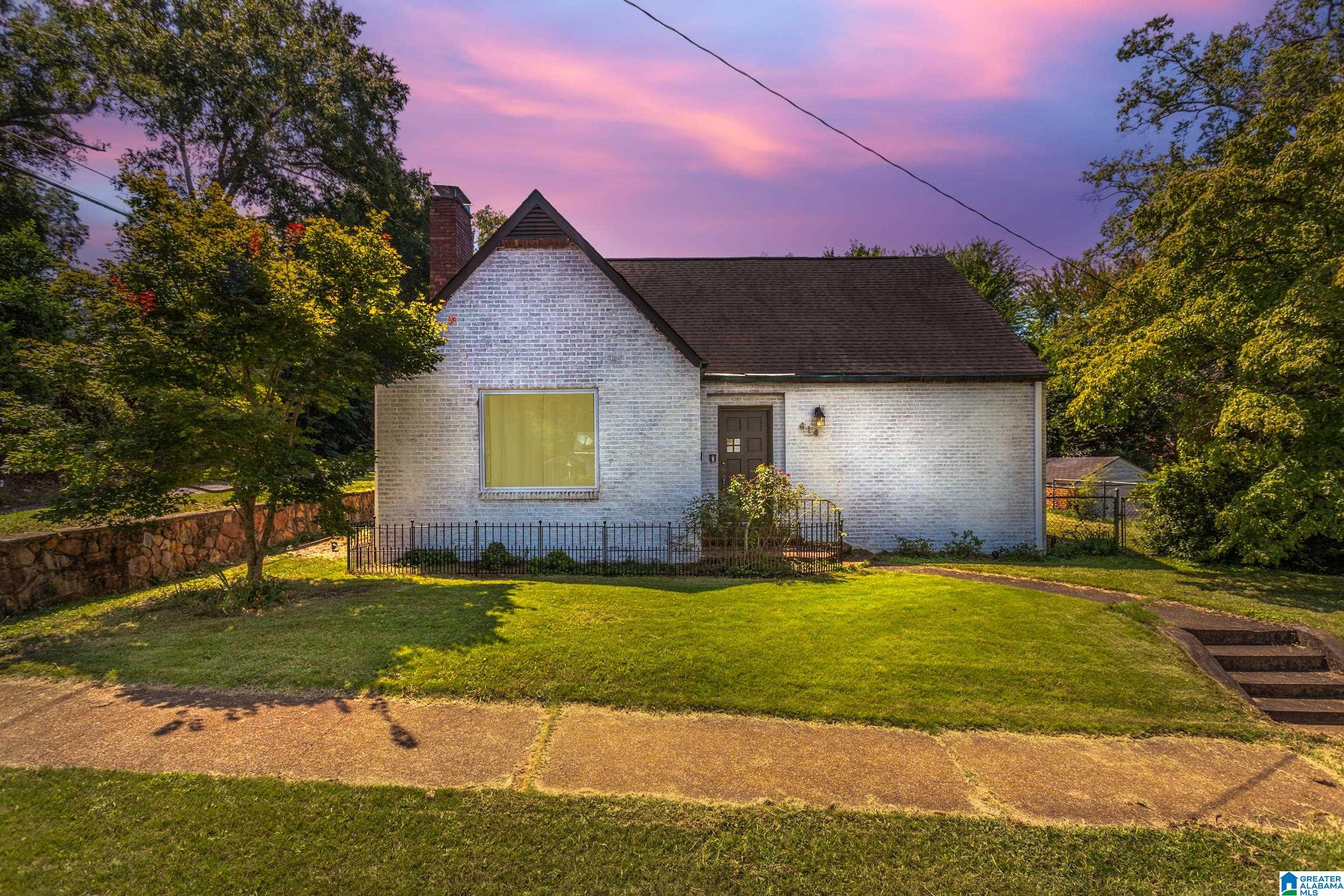 1st image of 414 E 15th Street, Anniston, AL 36207 | MLS# 21462878