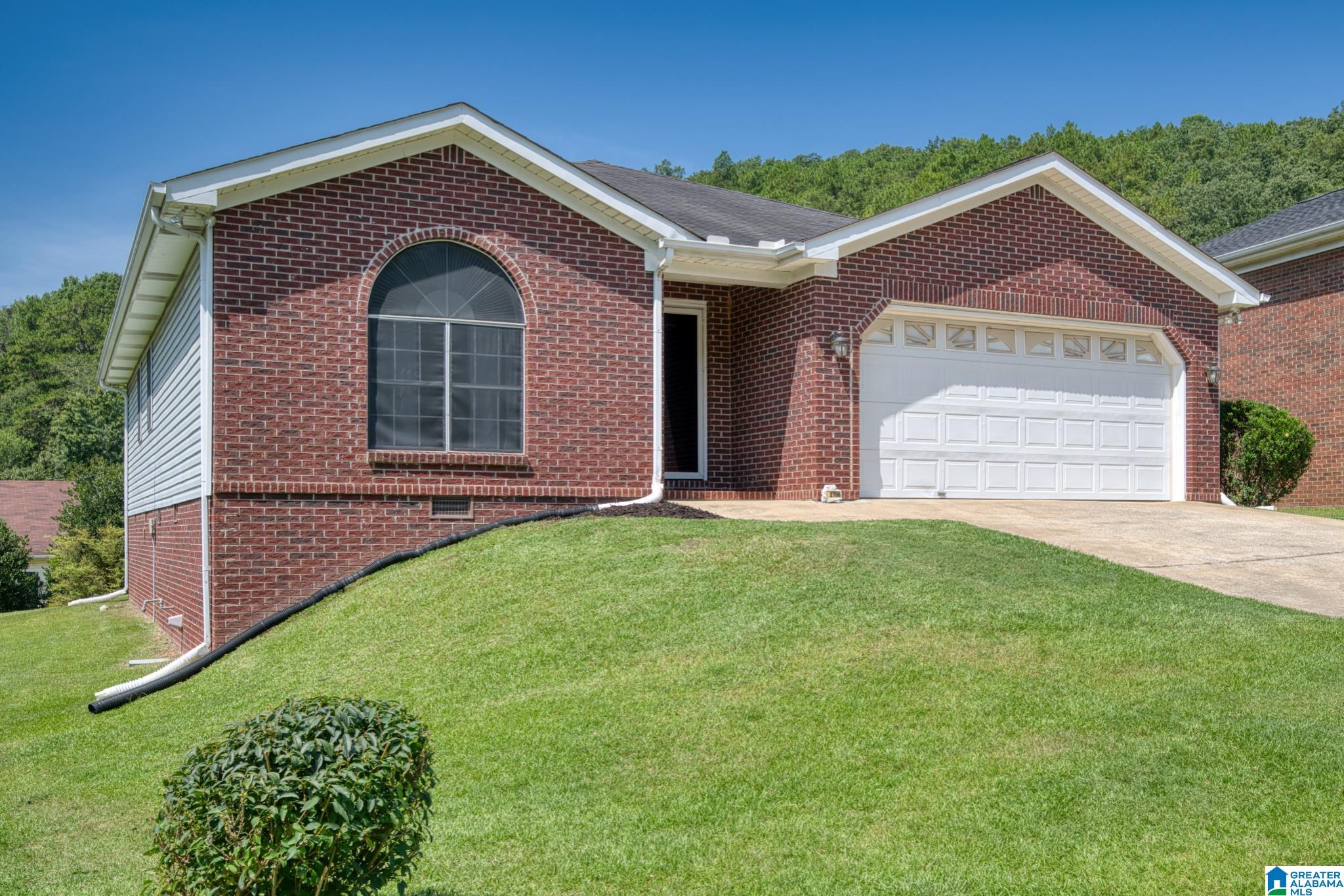 2nd image of 2706 Martha Brooks Lane, Anniston, AL 36207 | MLS# 21462891
