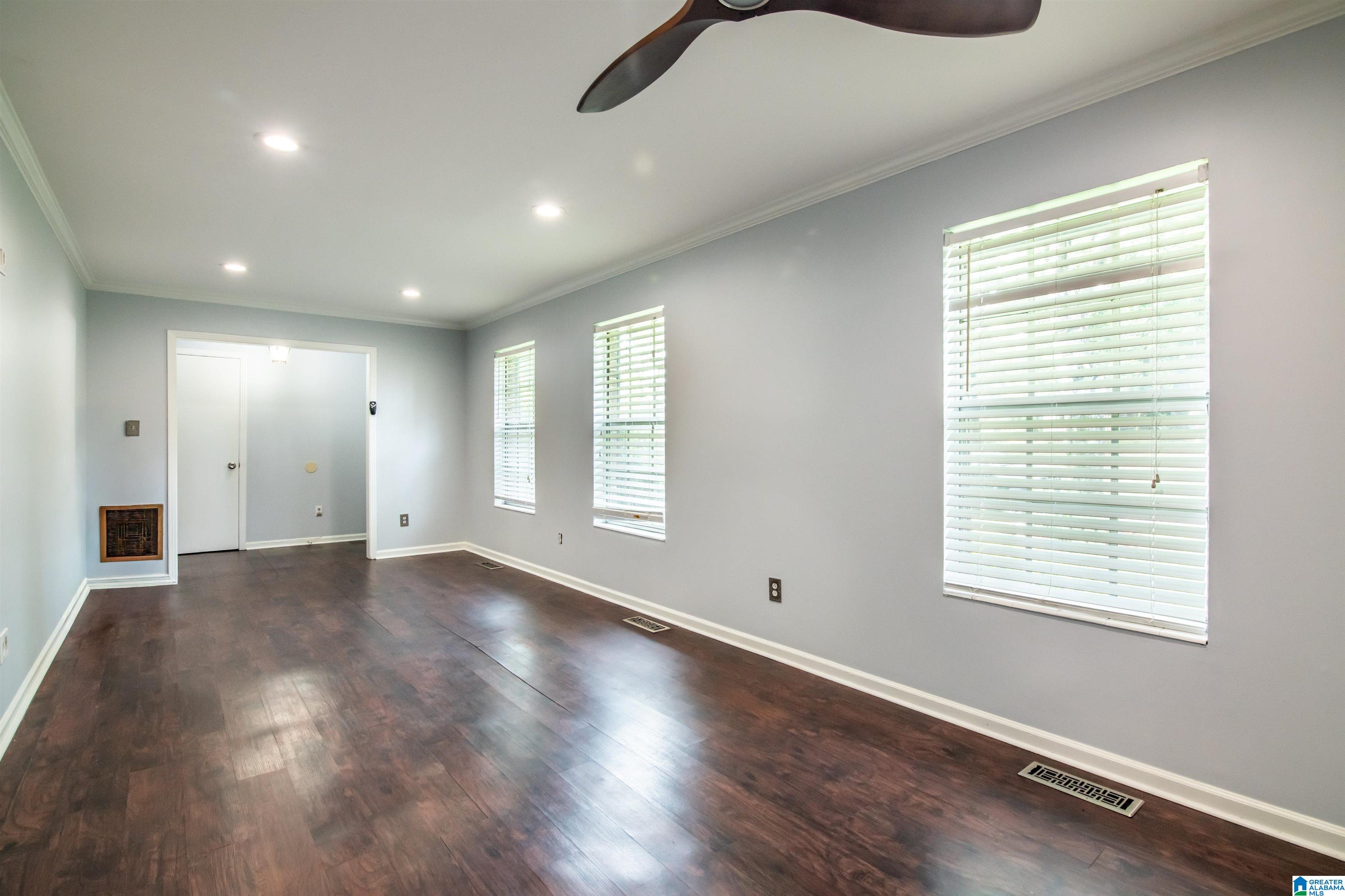 3rd image of 709 Glen Ridge Dr, Fairfield, AL 35064 | MLS# 21462922