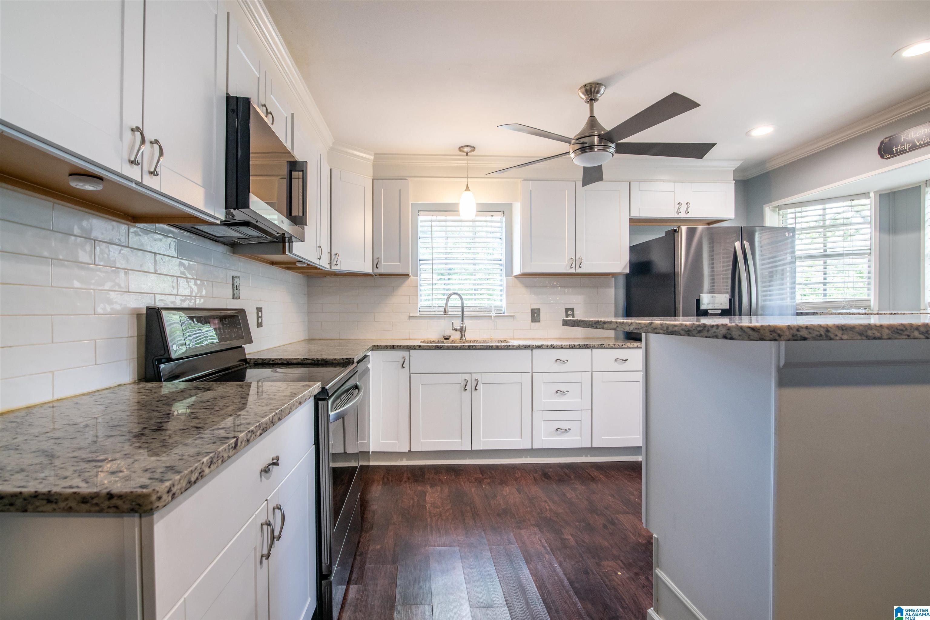 5th image of 709 Glen Ridge Dr, Fairfield, AL 35064 | MLS# 21462922