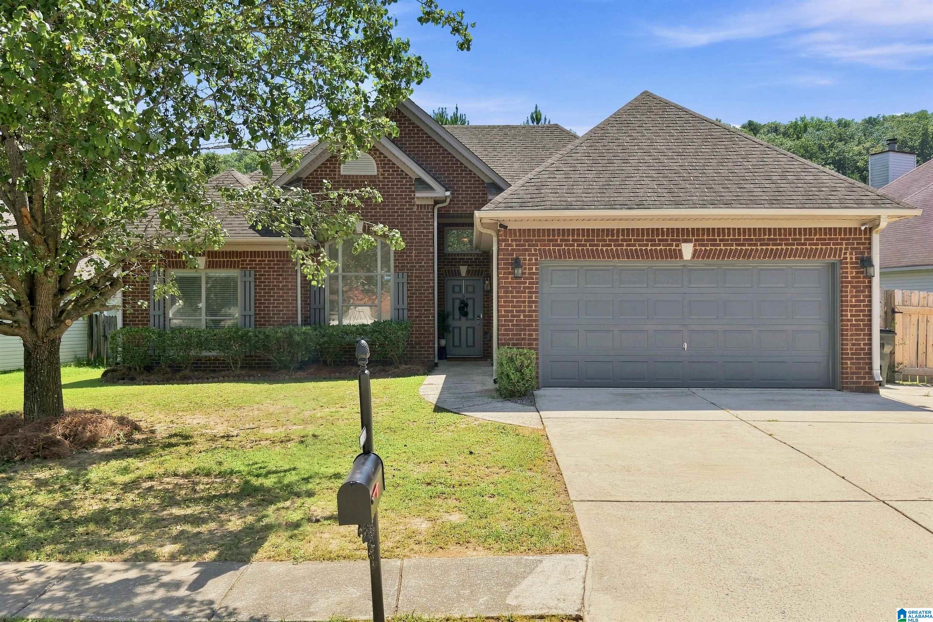 2042 FOREST LAKES LANE