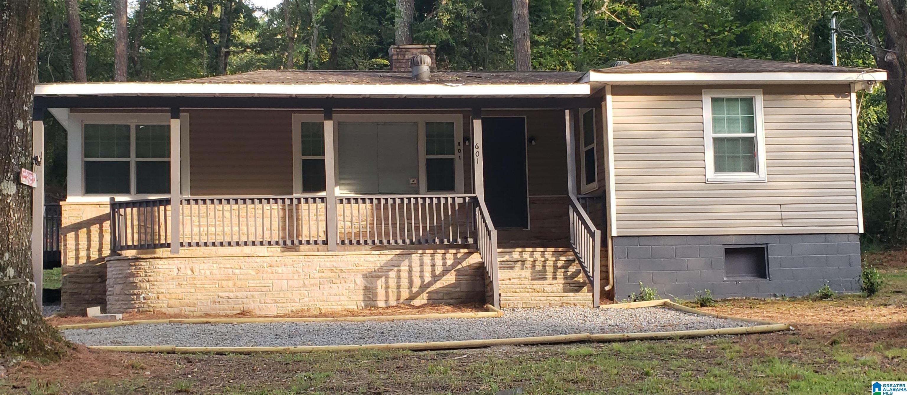 image of 601 23rd Avenue Ne, Center Point, AL 35215 | MLS# 21462939