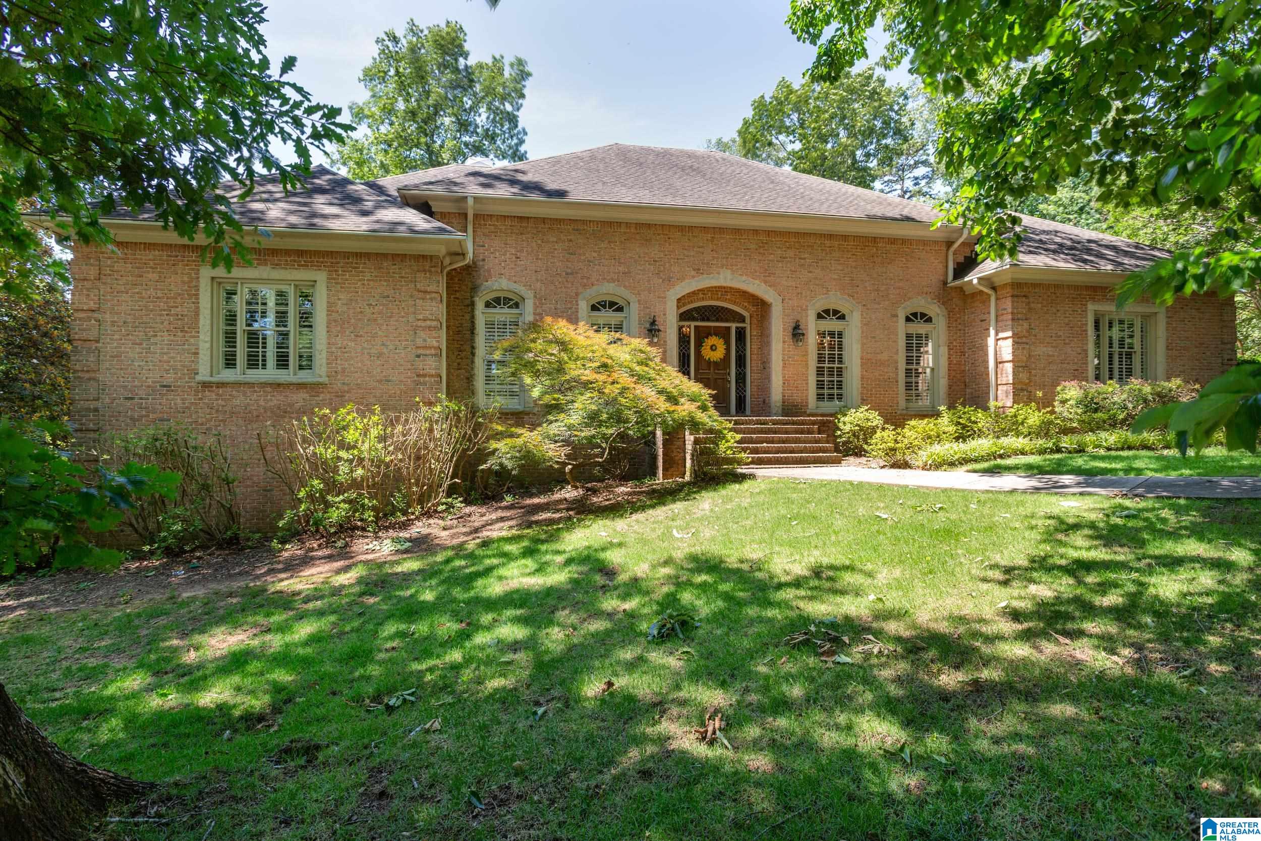 3rd image of 4905 Cold Harbor Dr, Mountain Brook, AL 35223 | MLS# 21462944