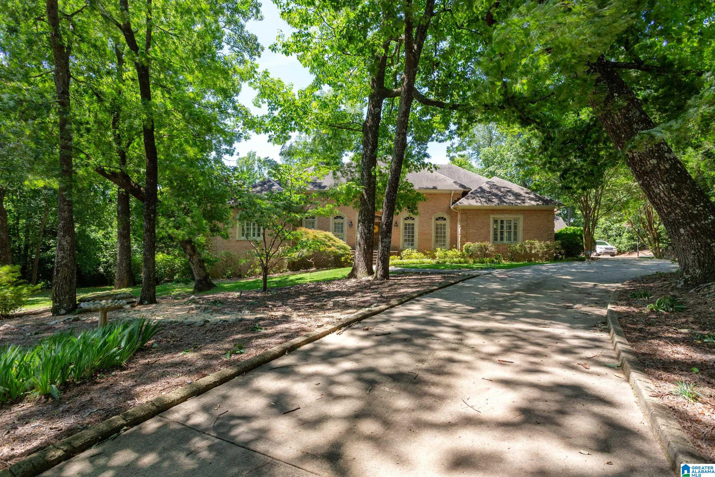 4th image of 4905 Cold Harbor Dr, Mountain Brook, AL 35223 | MLS# 21462944