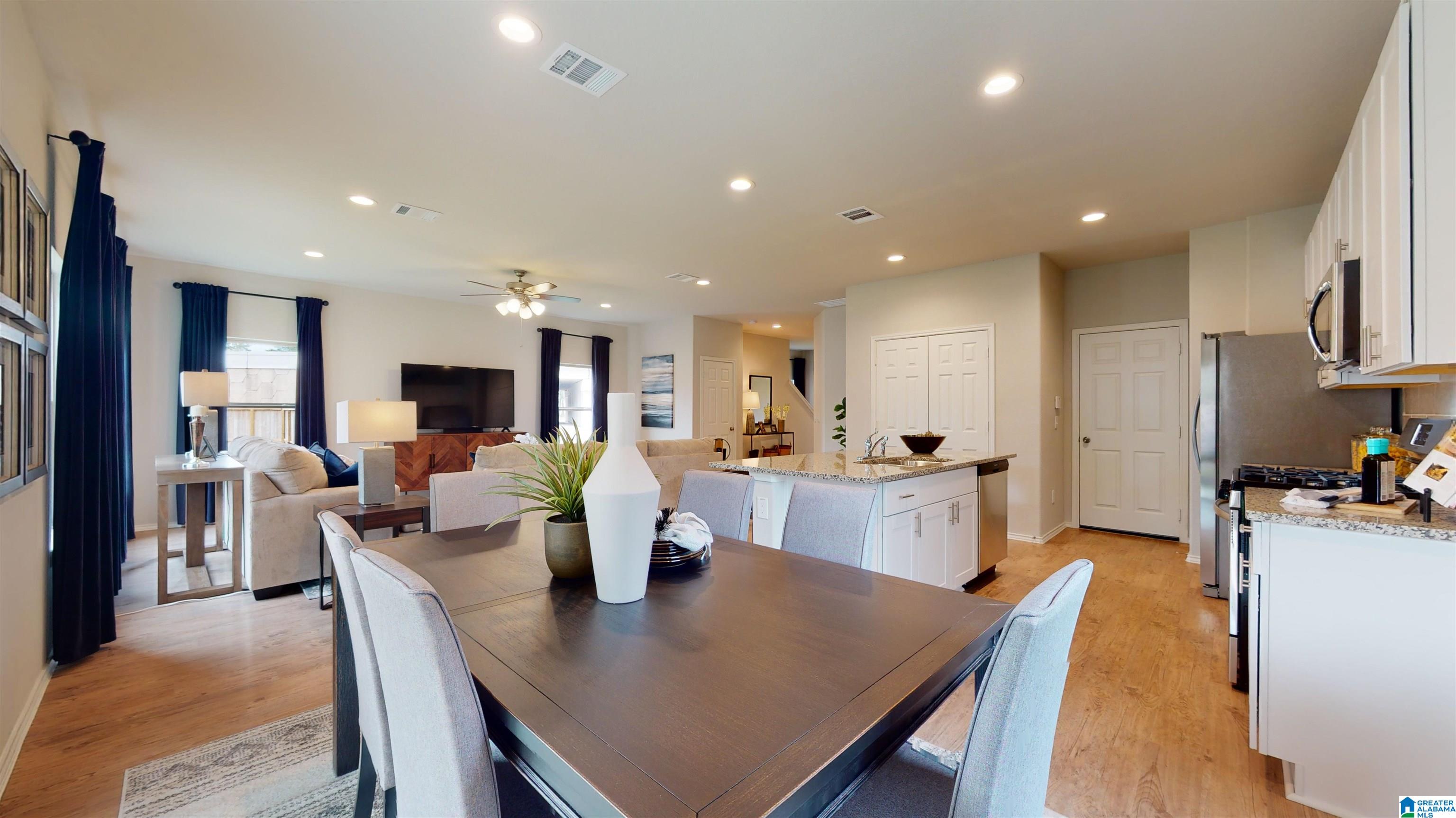4th image of 395 Jemison Trails Dr, Jemison, AL 35085 | MLS# 21462973