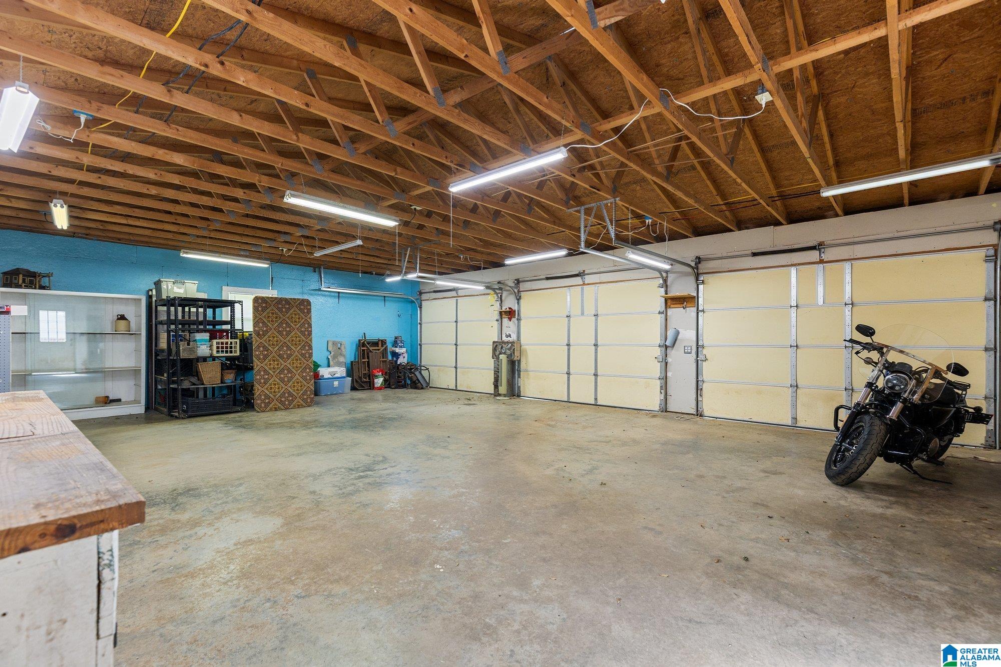 4th image of 2160 Larchmont Circle, Hoover, AL 35216 | MLS# 21462990