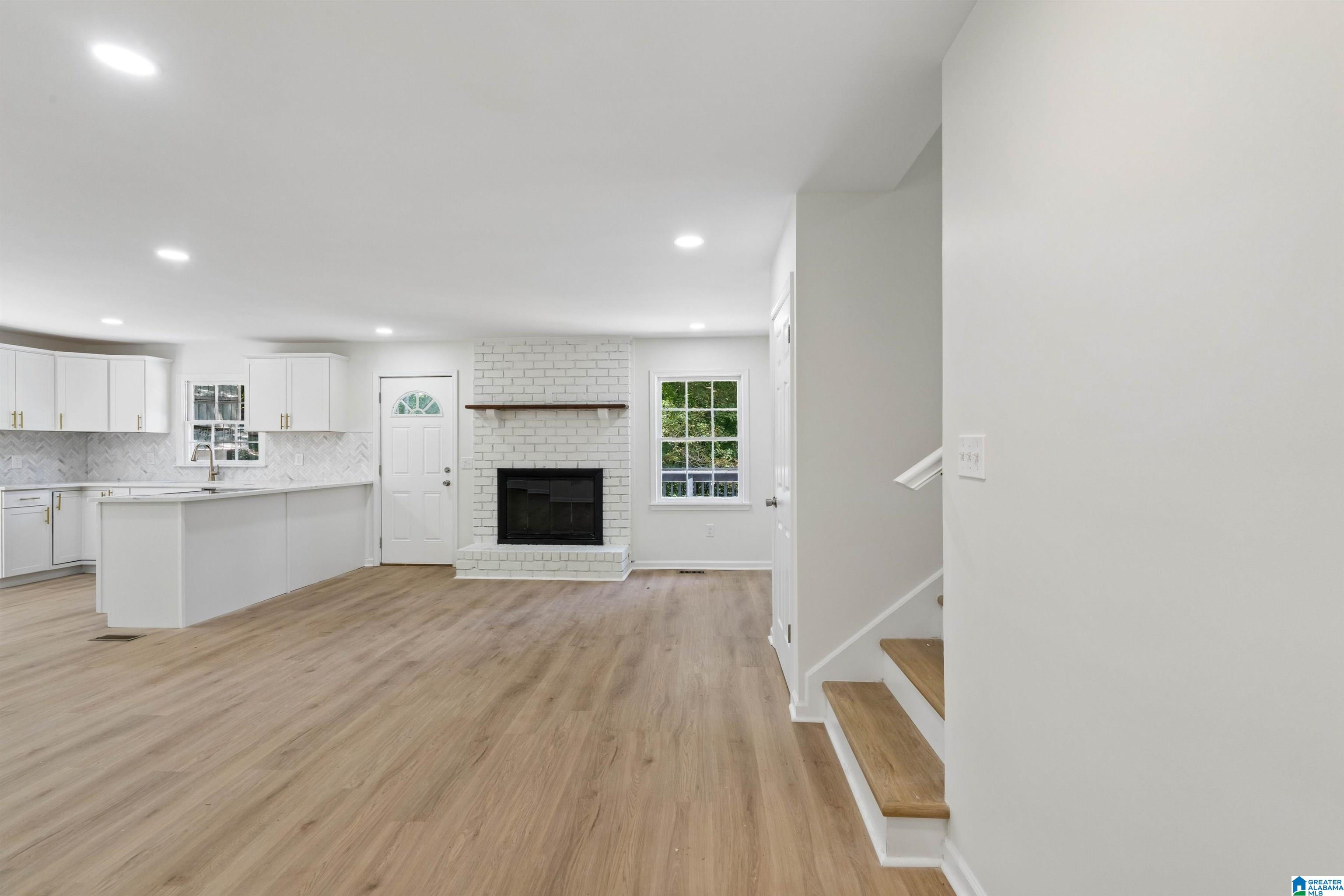 4th image of 7624 Happy Hollow Road, Trussville, AL 35173 | MLS# 21463001
