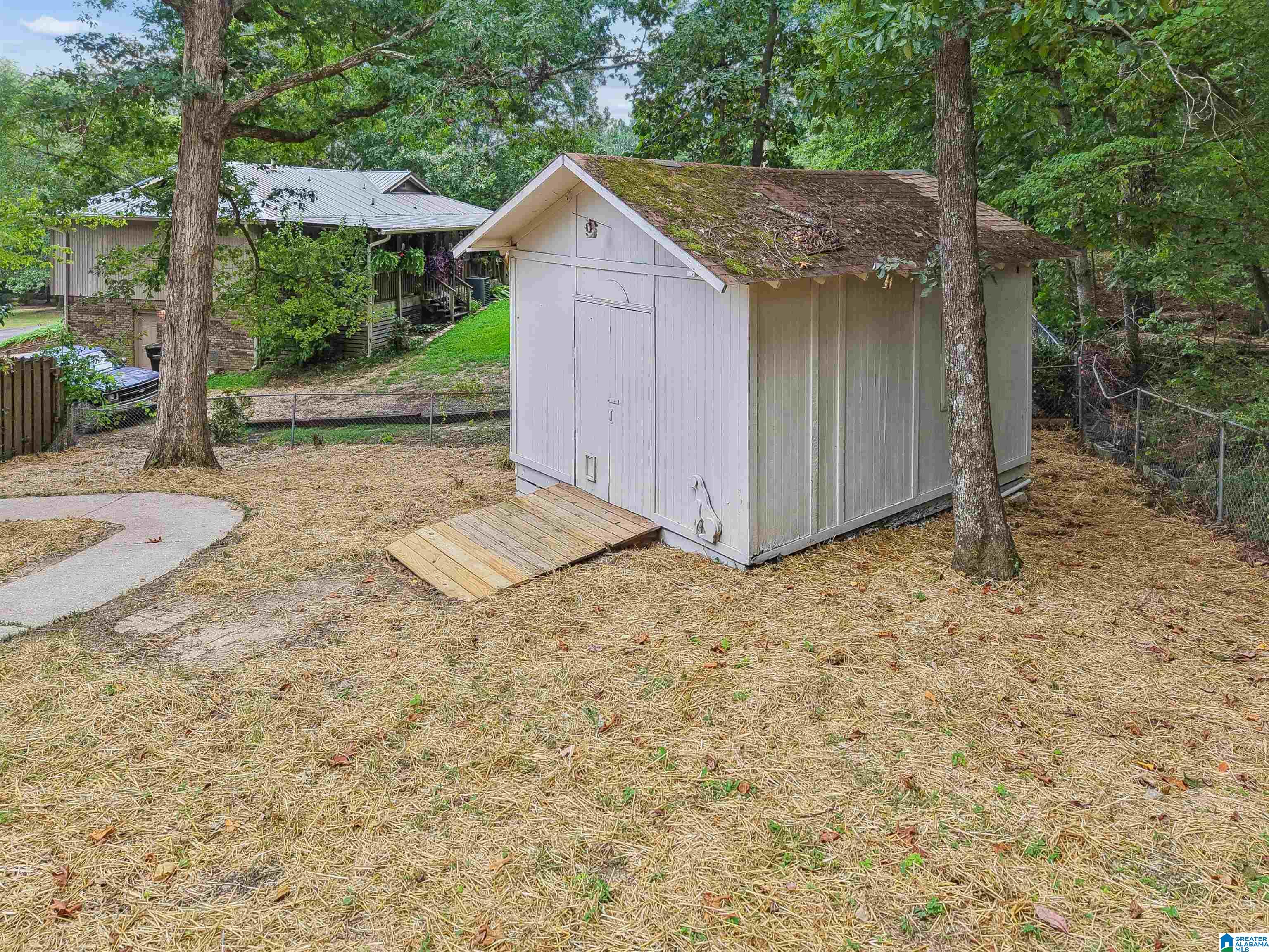 Photo 3 of Single family home for sale at 5874 Dogwood Circle, Mccalla, AL 35111 | MLS# 21463002 | Listing updated on 2026-09-17