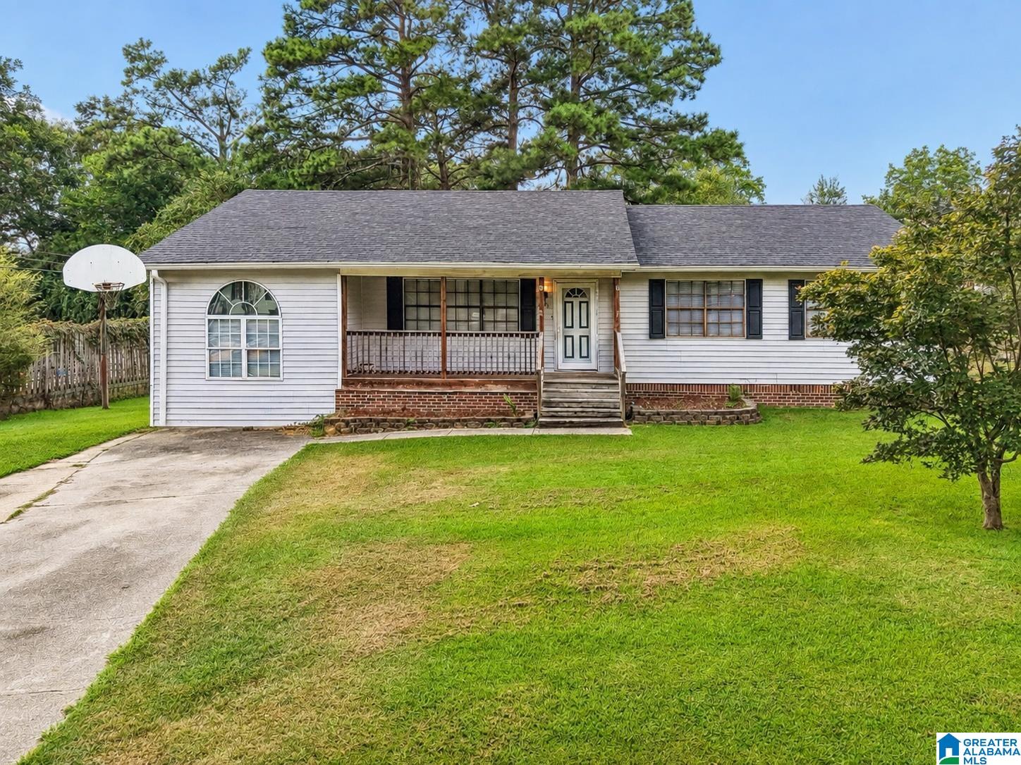 1st image of 422 10th Terrace, Pleasant Grove, AL 35127 | MLS# 21463015