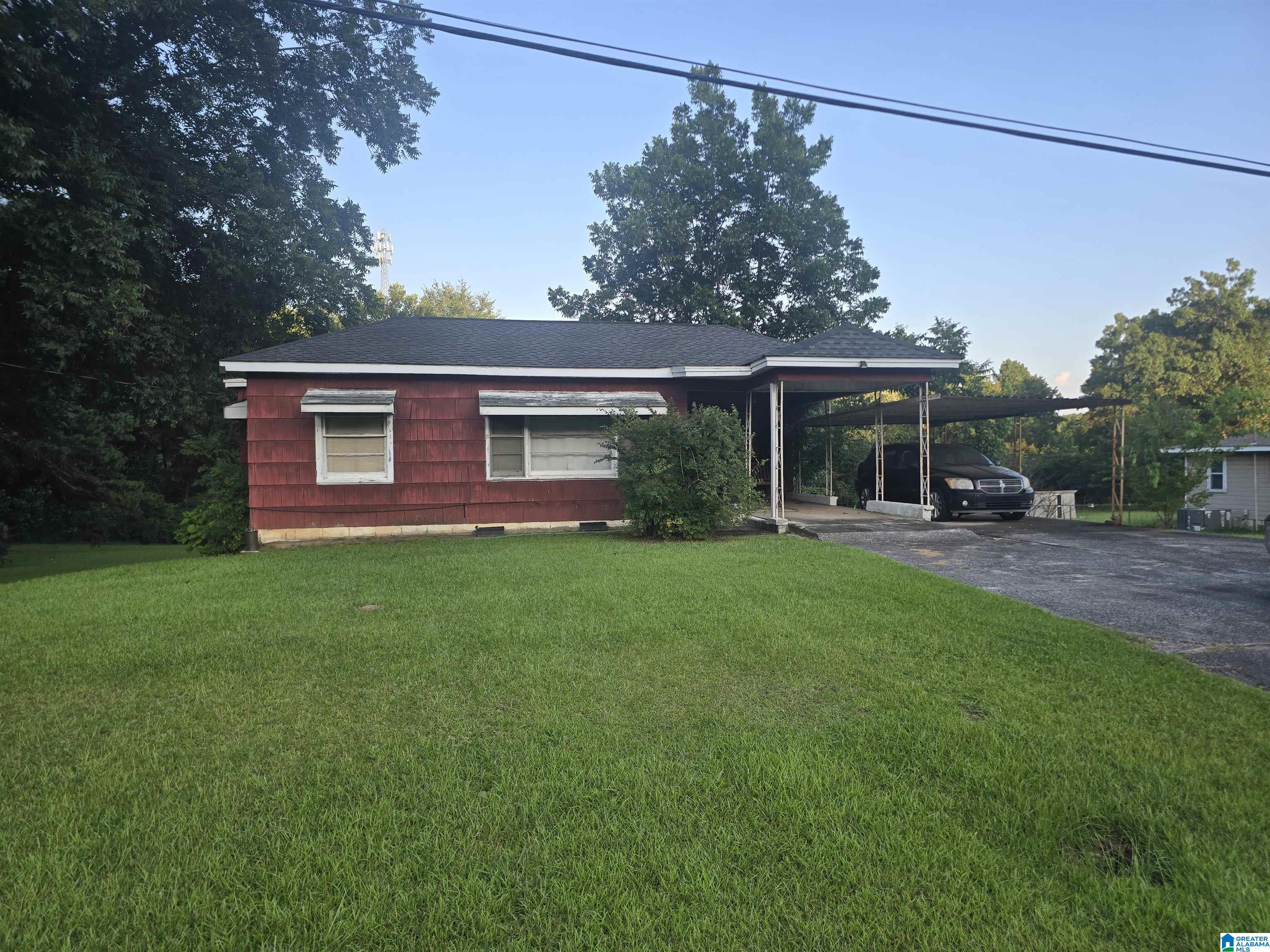 Photo 3 of Single family home for sale at 3113 New Castle Road, Birmingham, AL 35217 | MLS# 21463063 | Listing updated on 2026-08-25