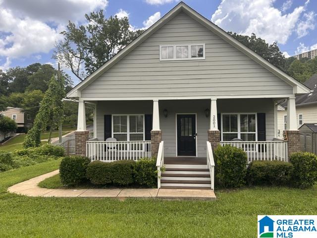 Photo 2 of Single family home for sale at 2001 4th Pl S, Birmingham, AL 35205 | MLS# 21463066 | Listing updated on 2026-09-16